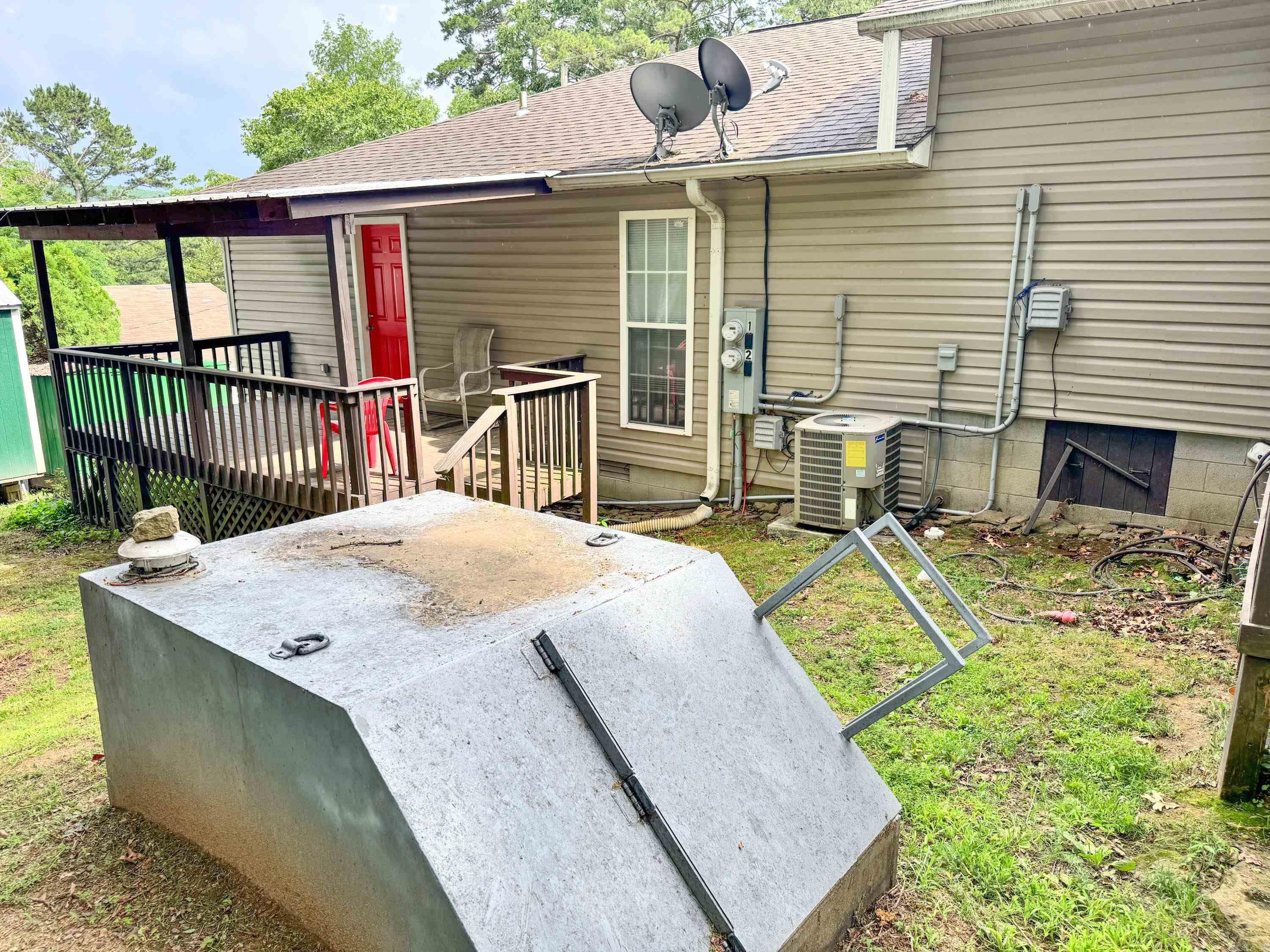 Moore & Case - Commercial Sale