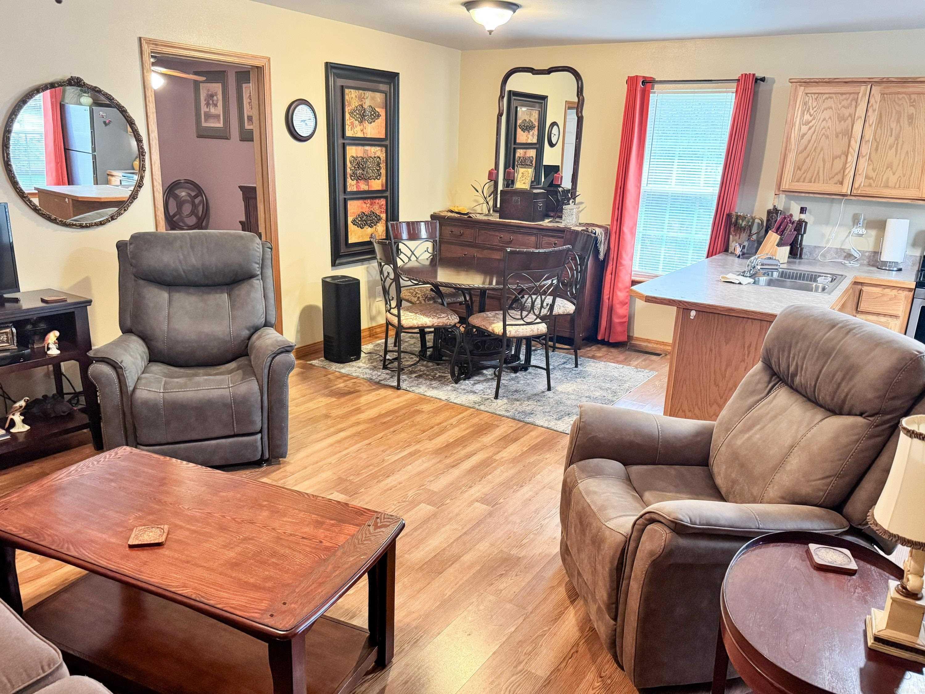 Moore & Case - Commercial Sale