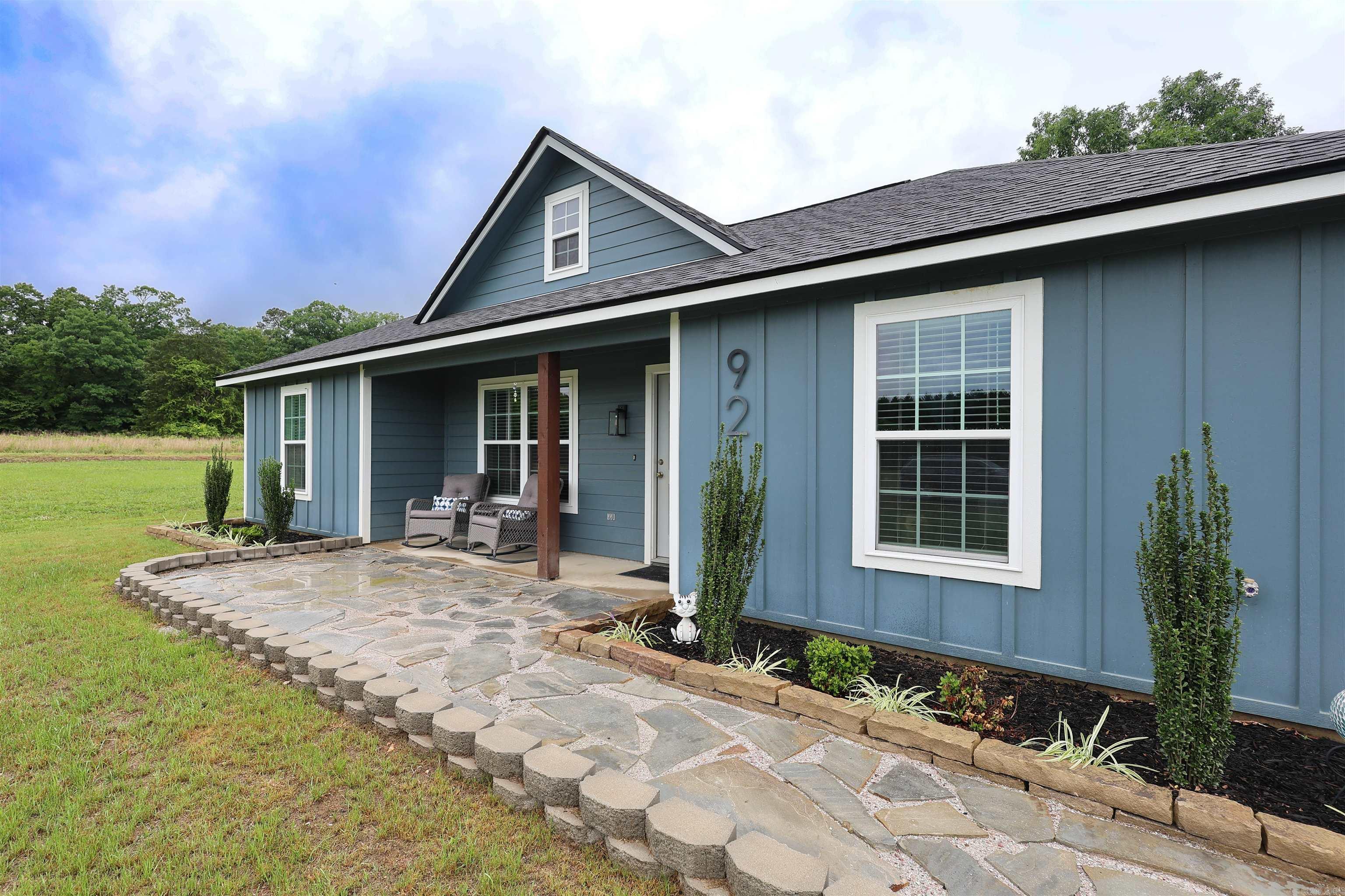 REVAS RETREAT - Residential