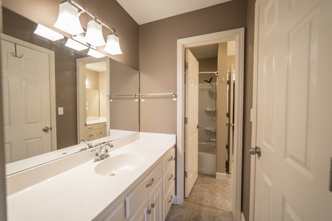 CHENAL VALLEY ABERDEEN - Residential