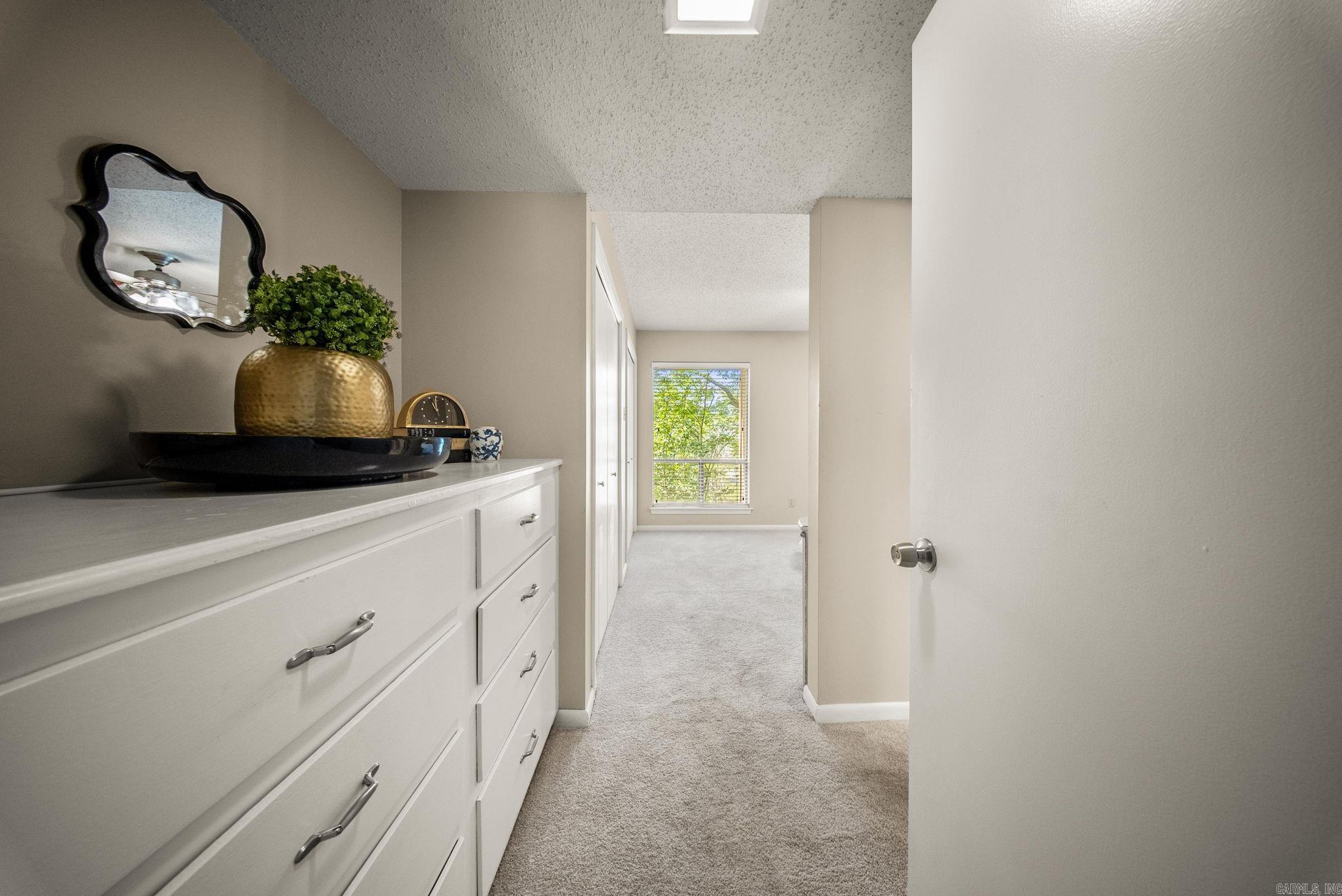 FOREST HILL COND - Residential