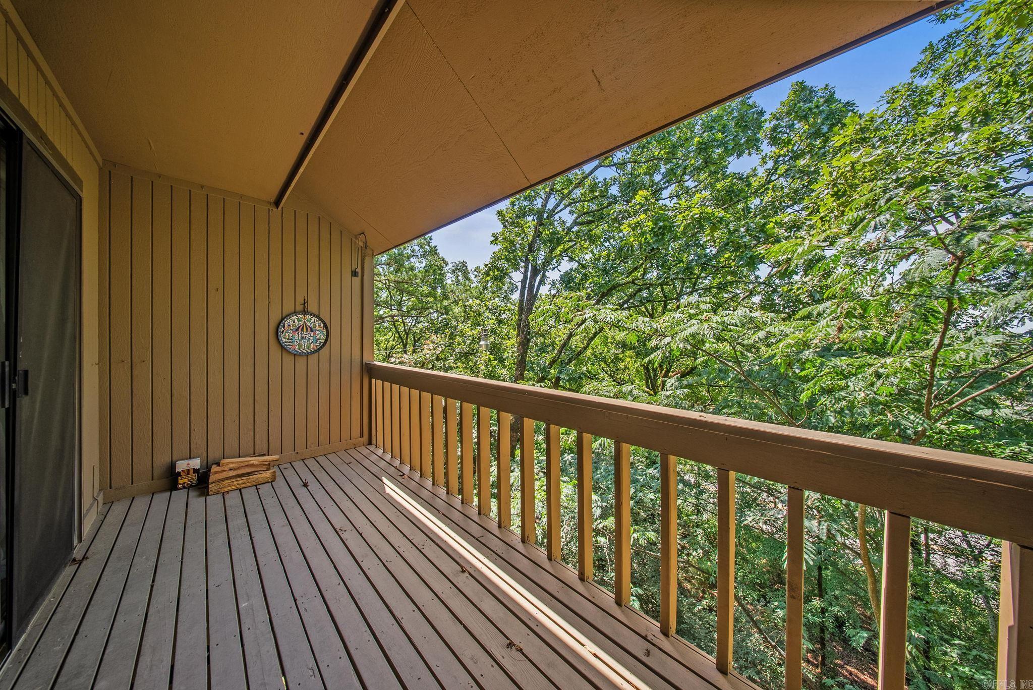 FOREST HILL COND - Residential