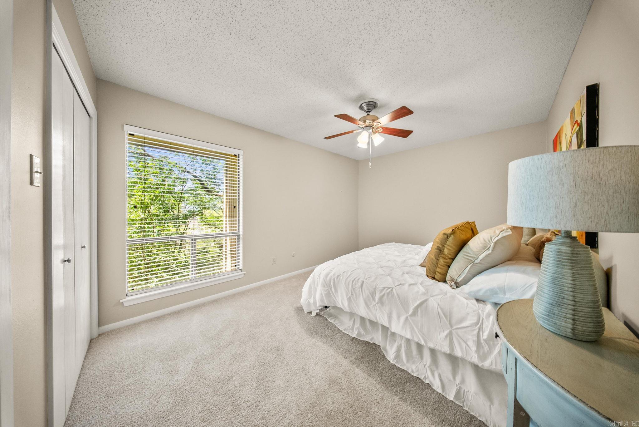 FOREST HILL COND - Residential