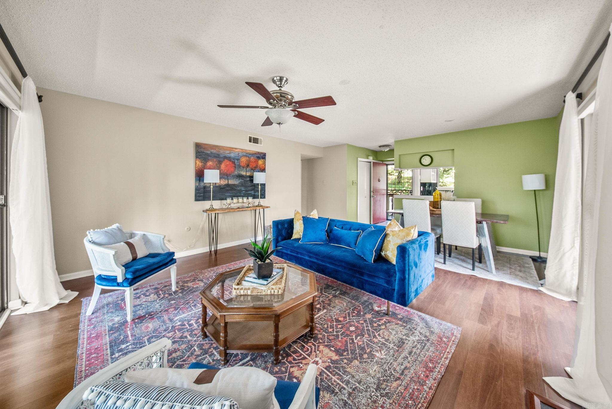 FOREST HILL COND - Residential