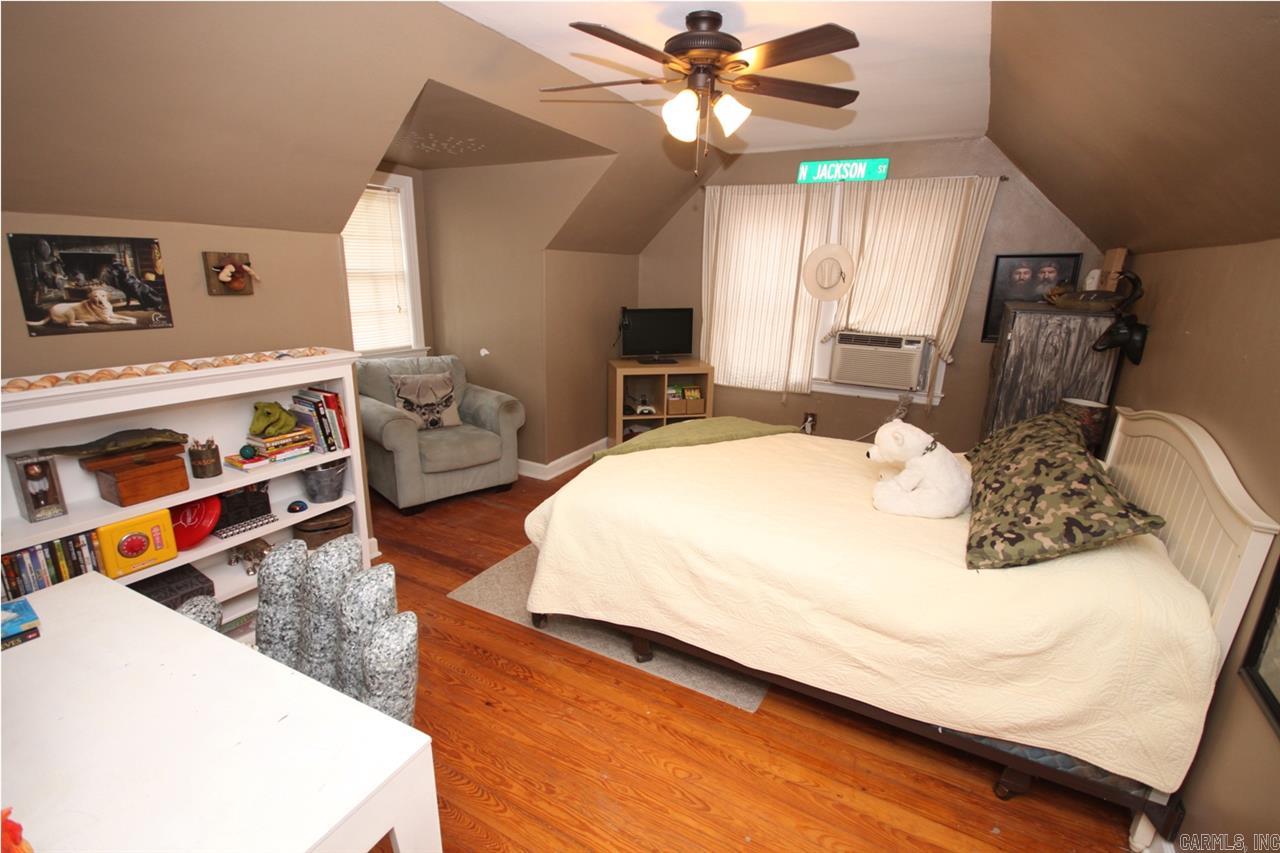 PARK HILL - Residential