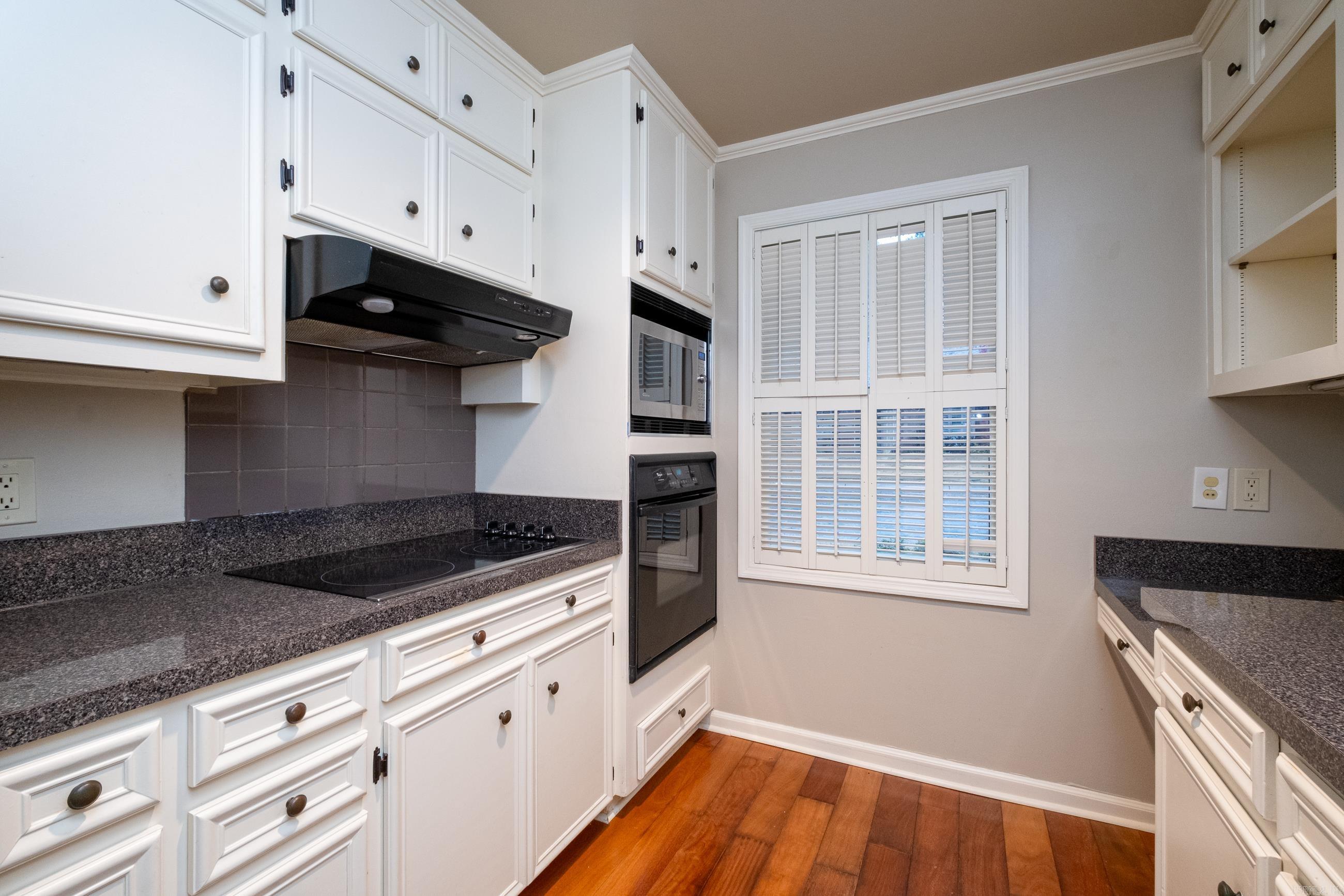 COUNTRY PLACE HPR - Residential