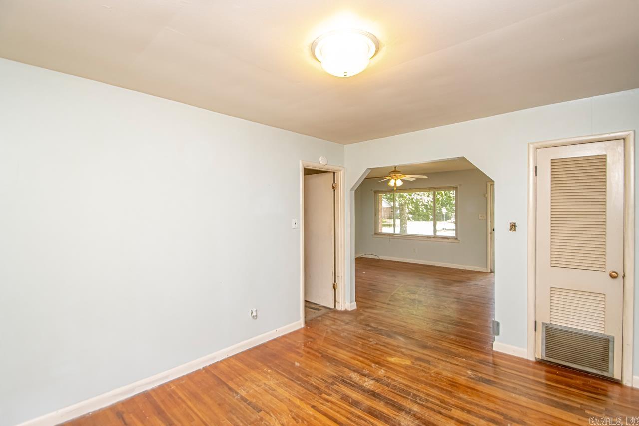 Oak View - Residential