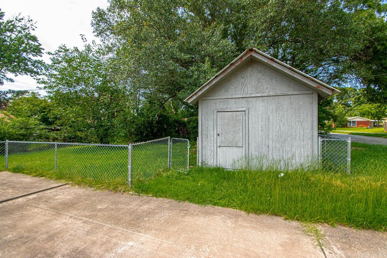 Oak View - Residential