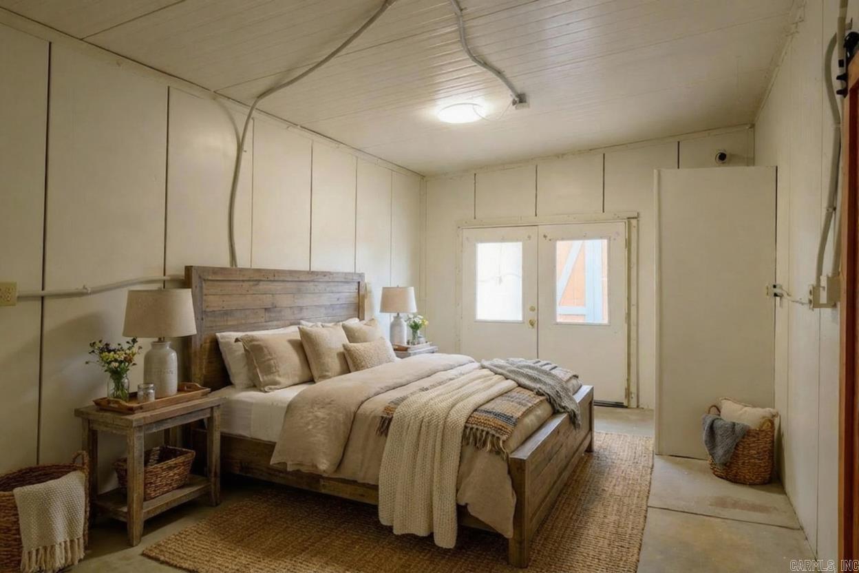 CANE CREEK MINI-FARMS - Residential