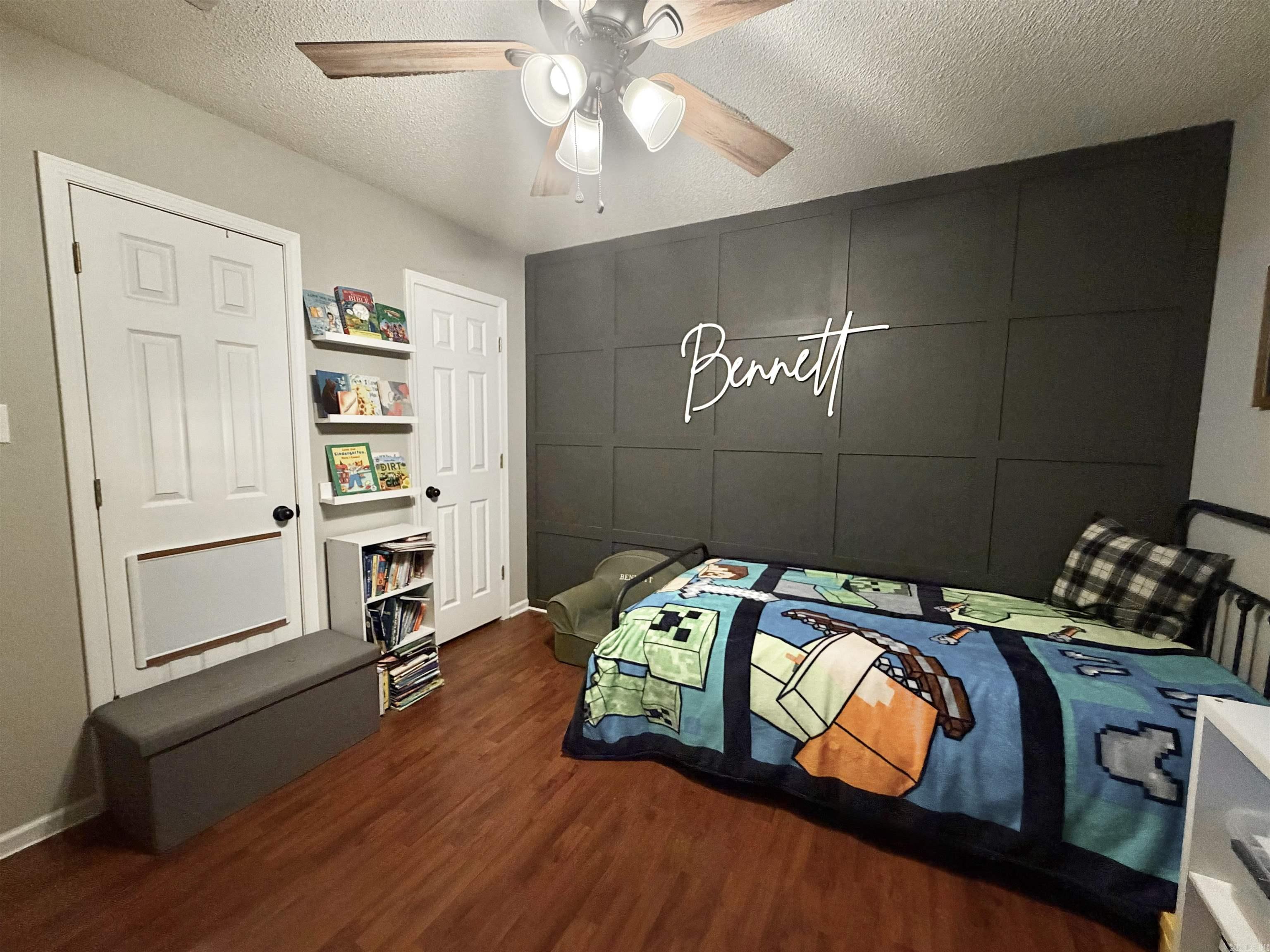 Gray Oaks - Residential
