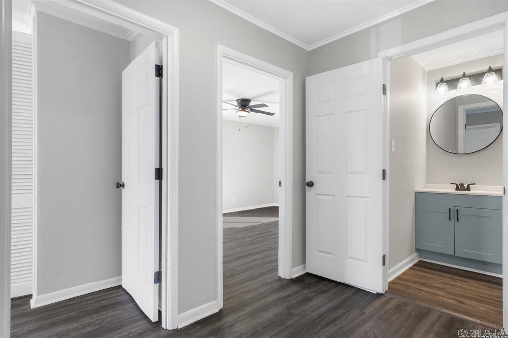 Beautiful Lakeview - Residential Lease