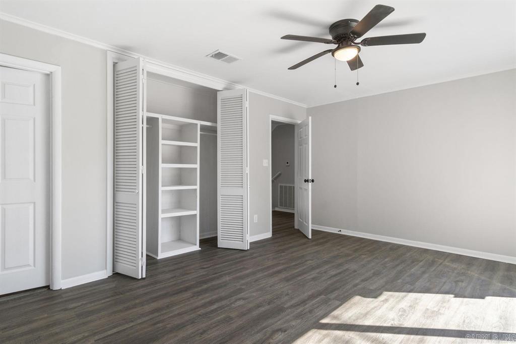Beautiful Lakeview - Residential Lease