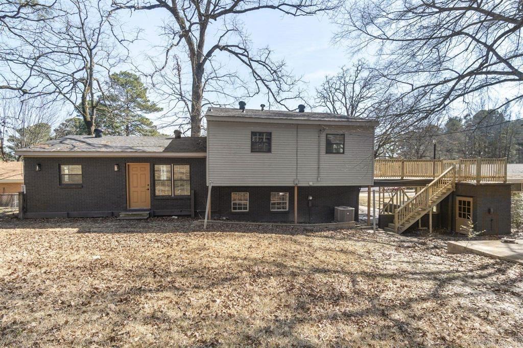 Beautiful Lakeview - Residential Lease