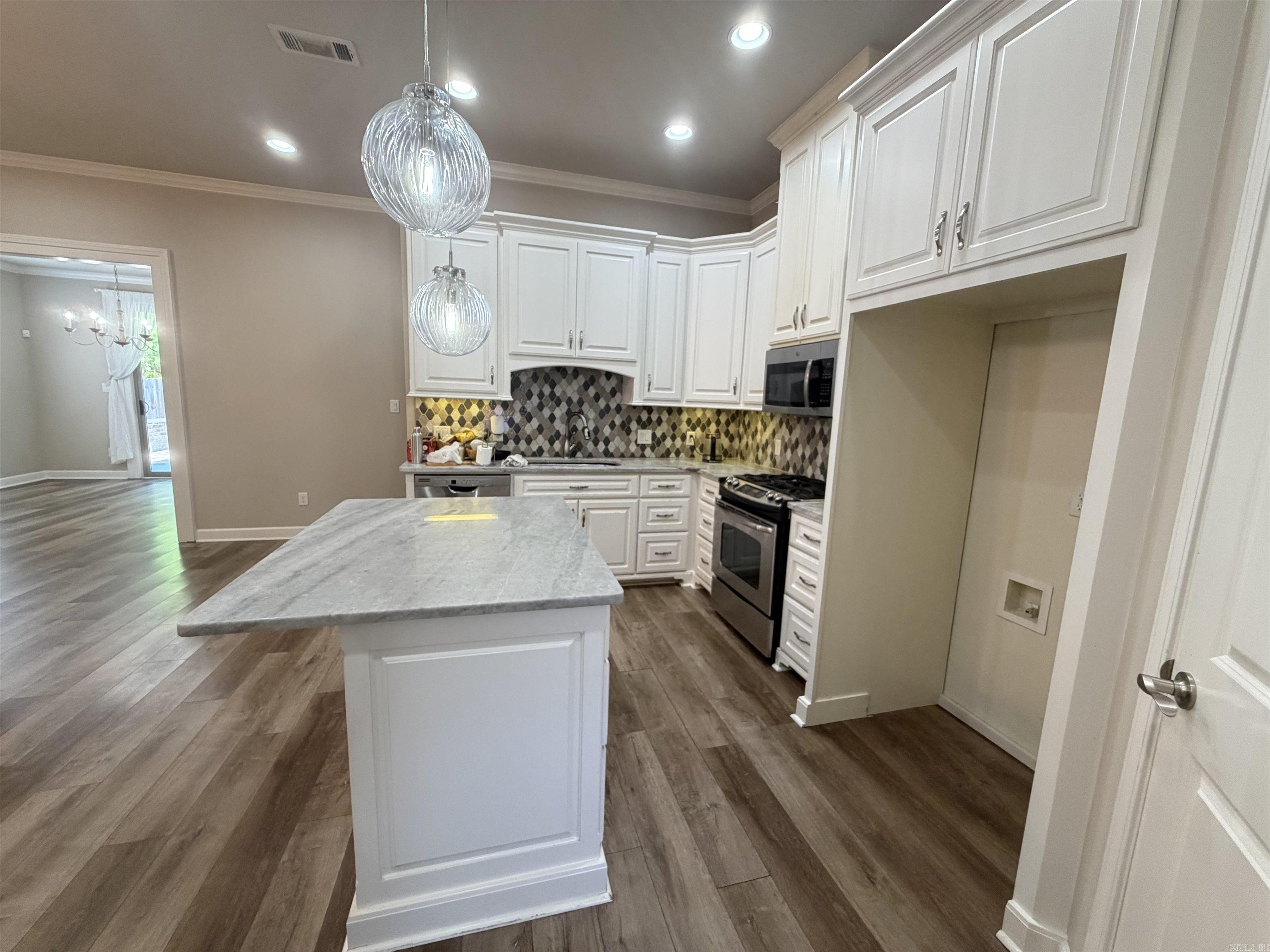 PIPER LANE - Residential