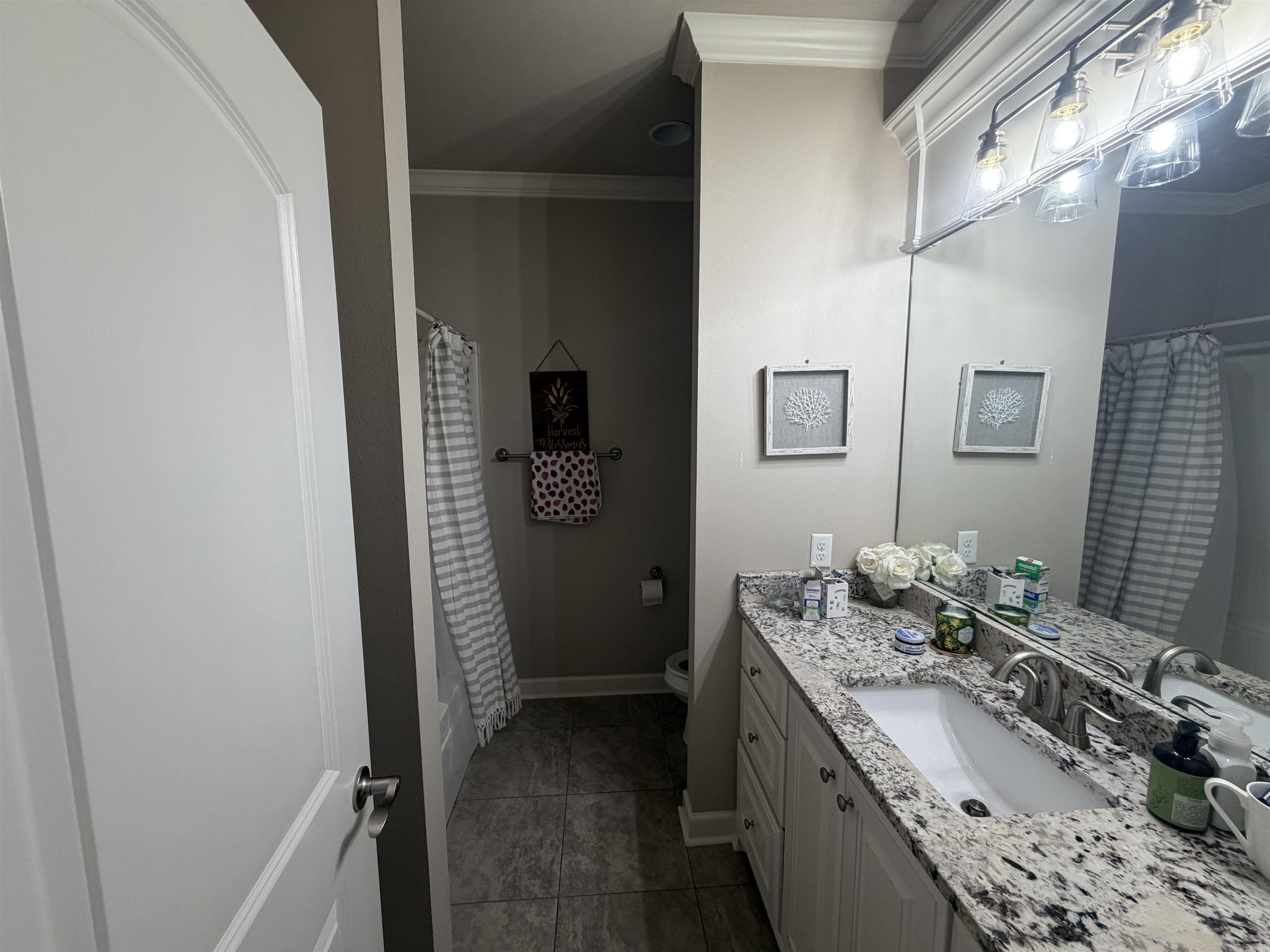 PIPER LANE - Residential