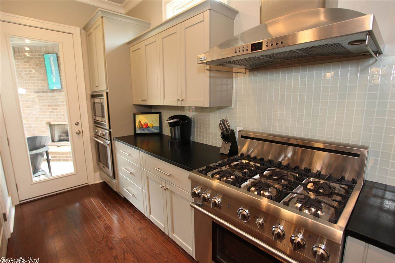CHARDEAUX COURT - Residential