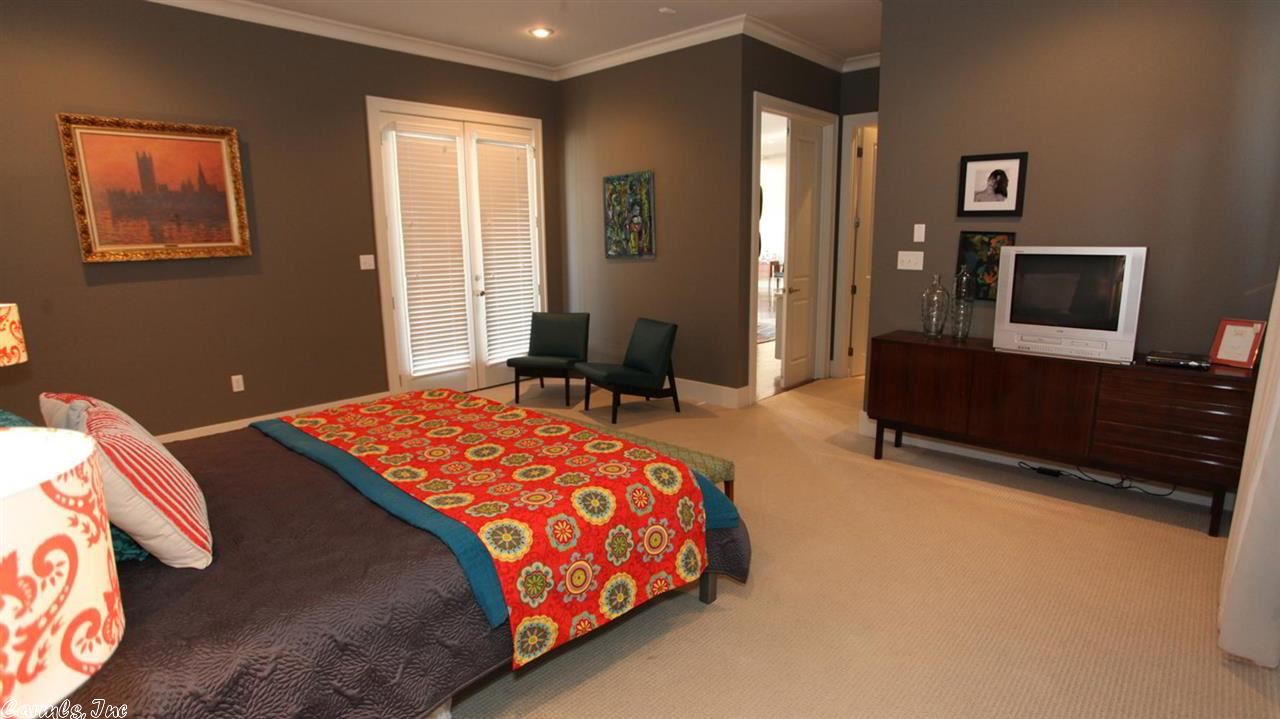 CHARDEAUX COURT - Residential