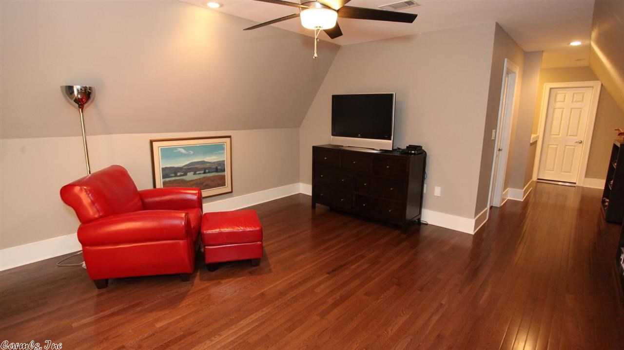 CHARDEAUX COURT - Residential