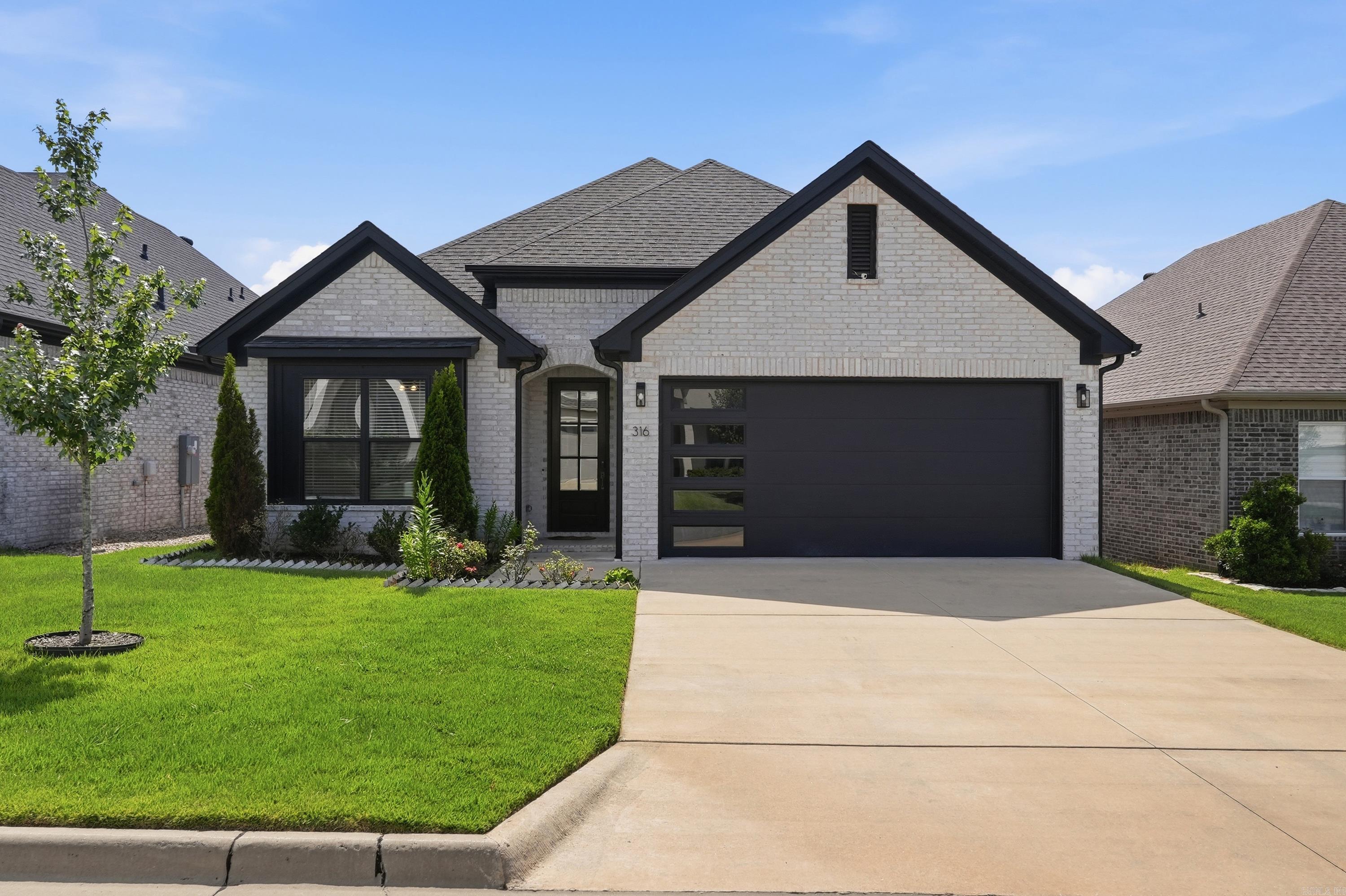 FLETCHER VALLEY "FLETCHER RIDGE" - Residential