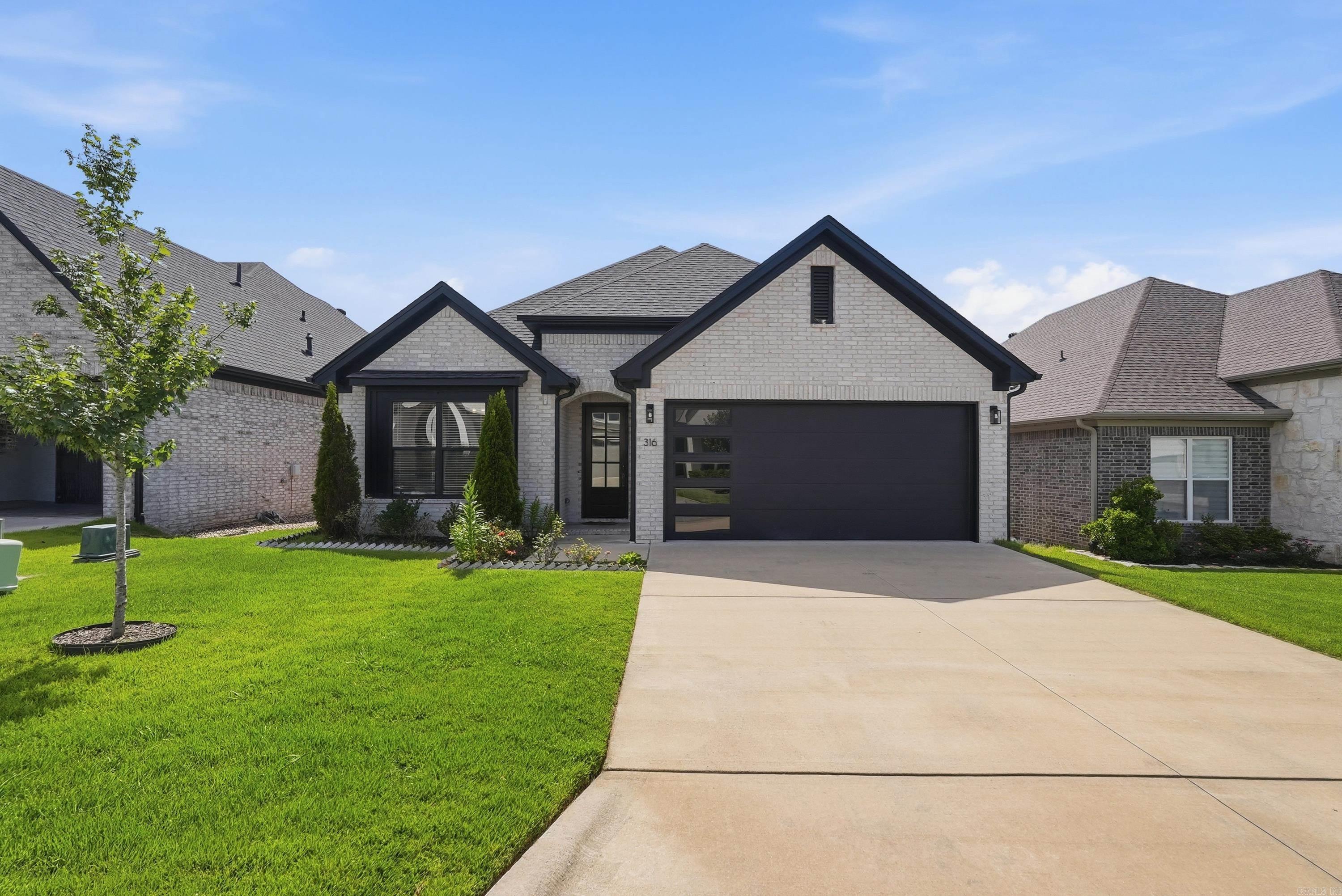 FLETCHER VALLEY "FLETCHER RIDGE" - Residential