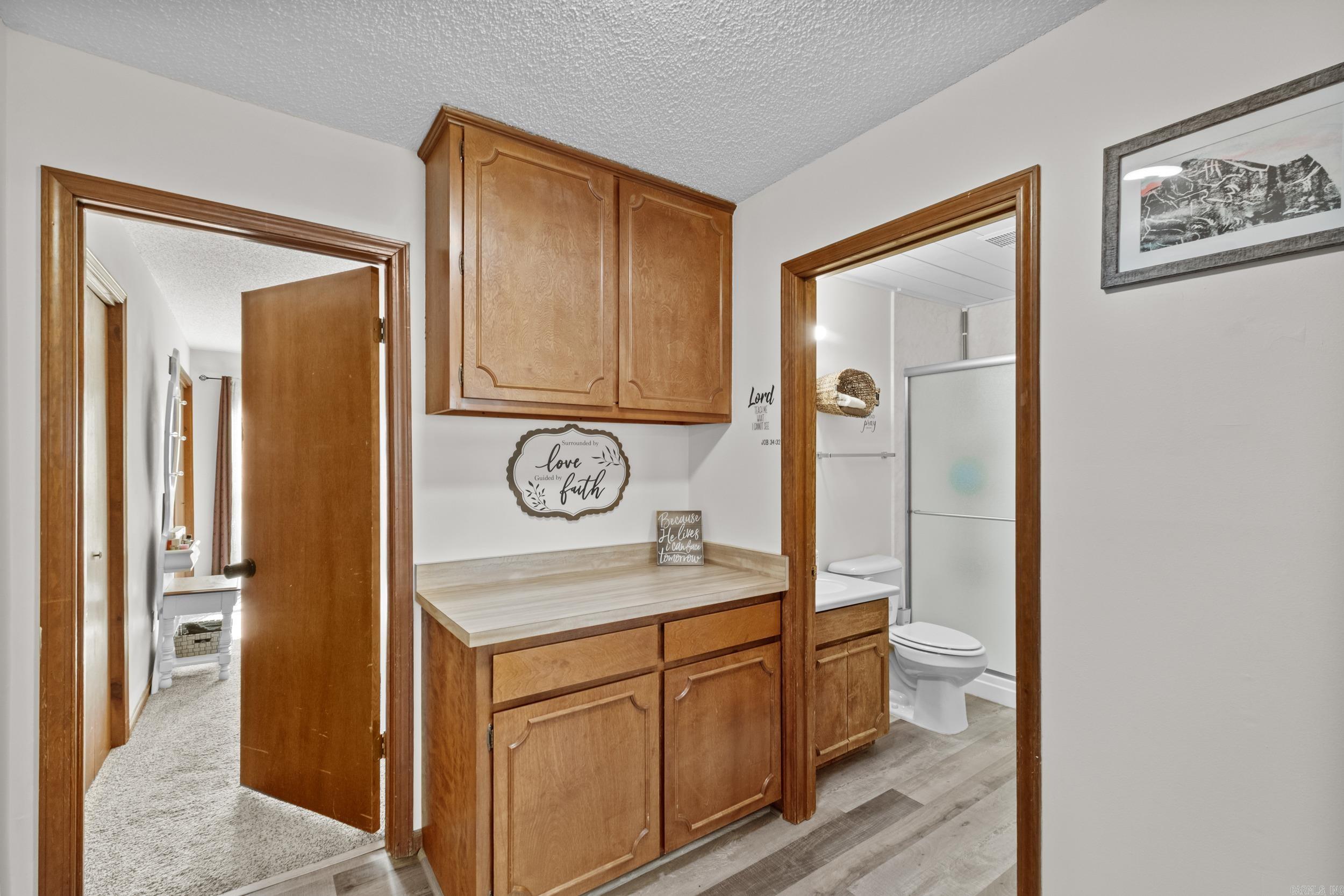 CASTLE RIDGE - Residential