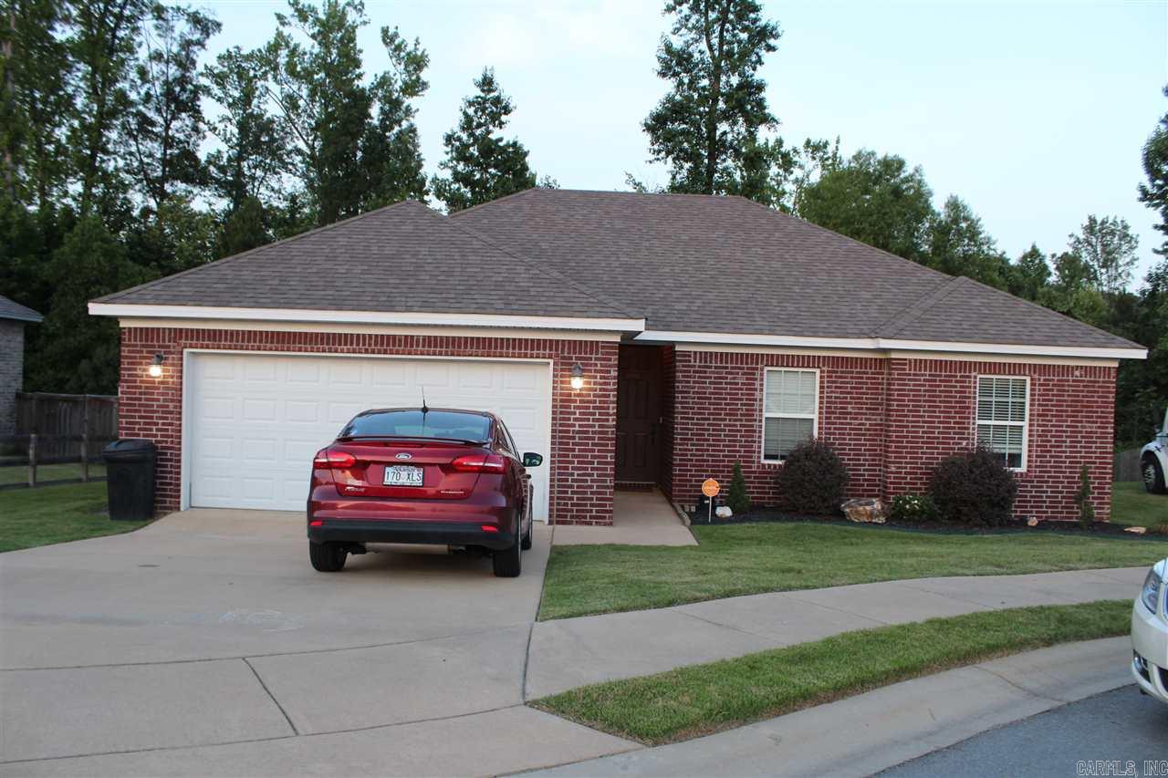 cute home, ALL BRICK, privacy backyard, backs up to woods, deck off the back of the house, carpet in bedrooms only, tile in wet areas,wood laminate in the rest of the house, jacuzzi in the master bath, 5 inch crown molding, and 10' ceilings in most of the areas and granite countertops.  new privacy fencing on 3 side.  owner has several dogs so showing is limited.