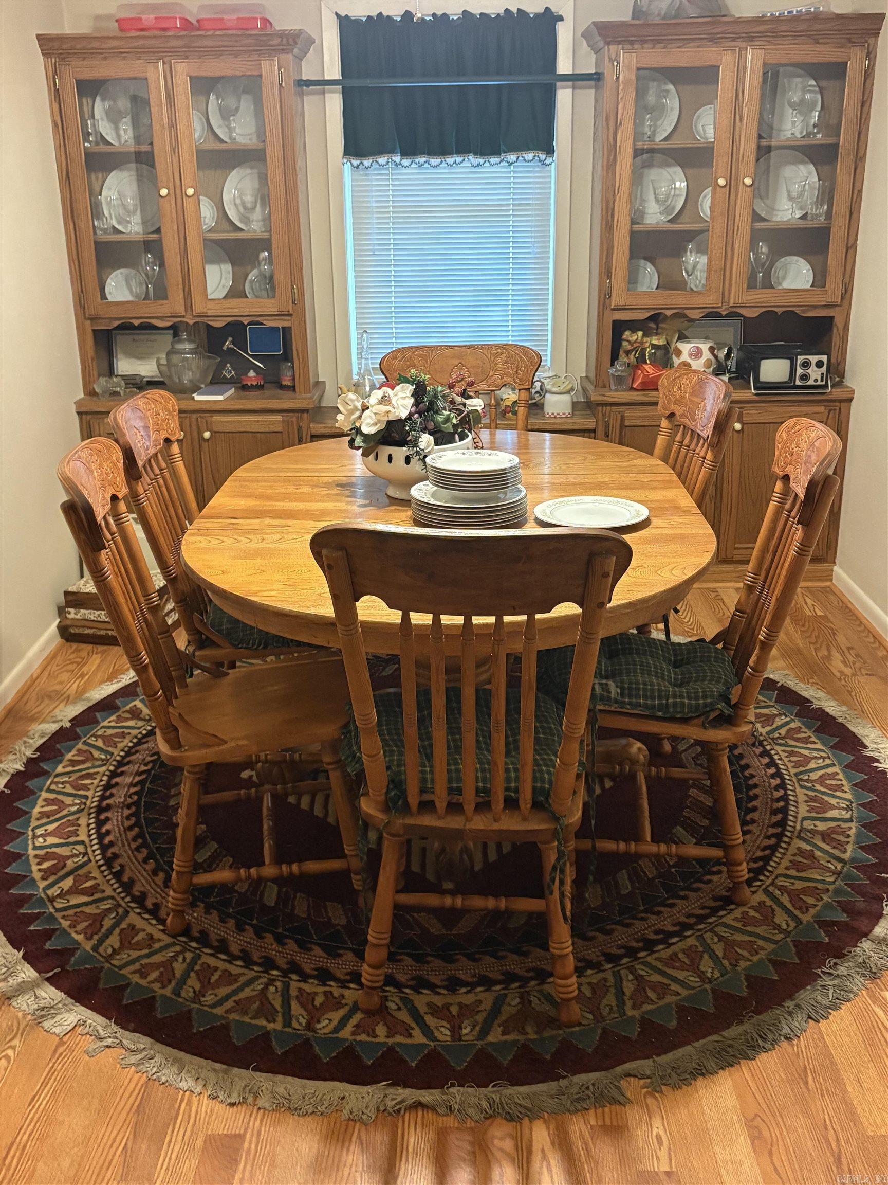 CIRCLE ACRES - Residential