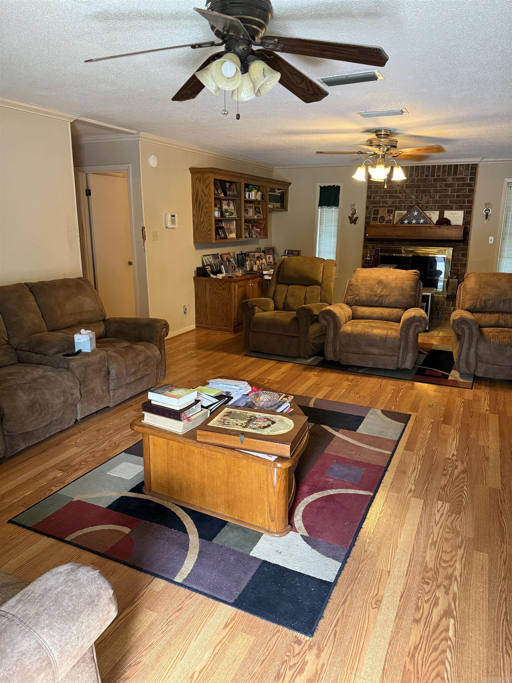 CIRCLE ACRES - Residential
