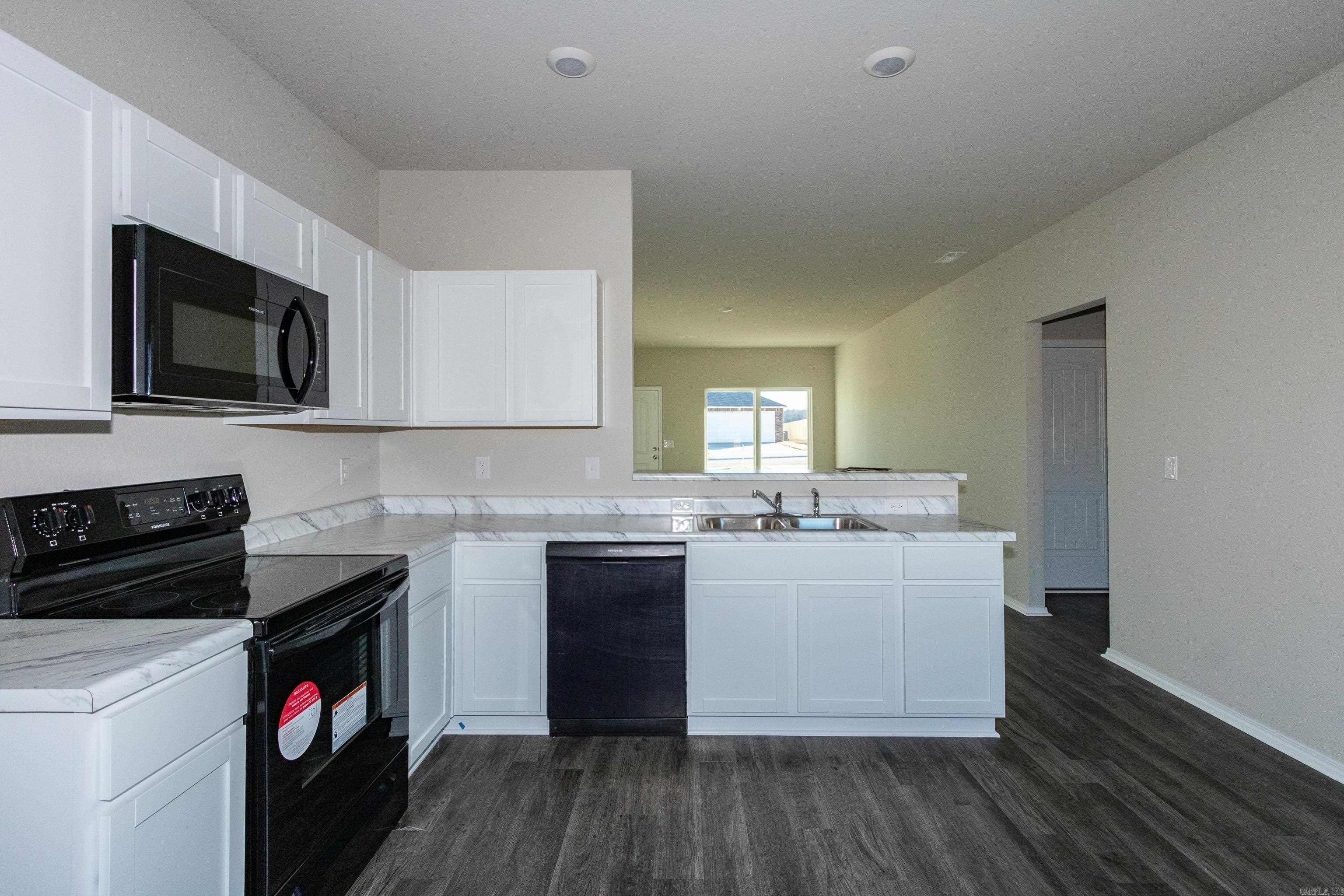 STAGECOACH MEADOWS - Residential