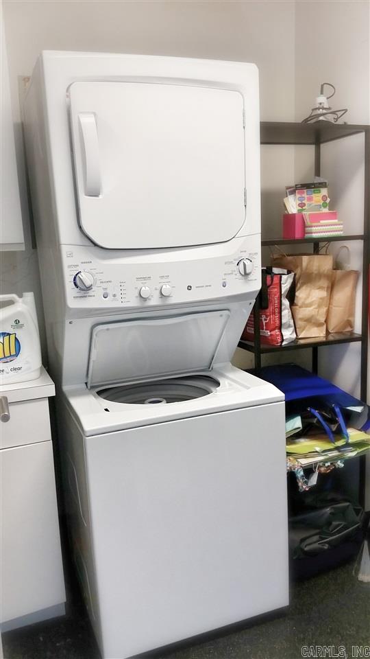 300 THIRD HPR - Residential