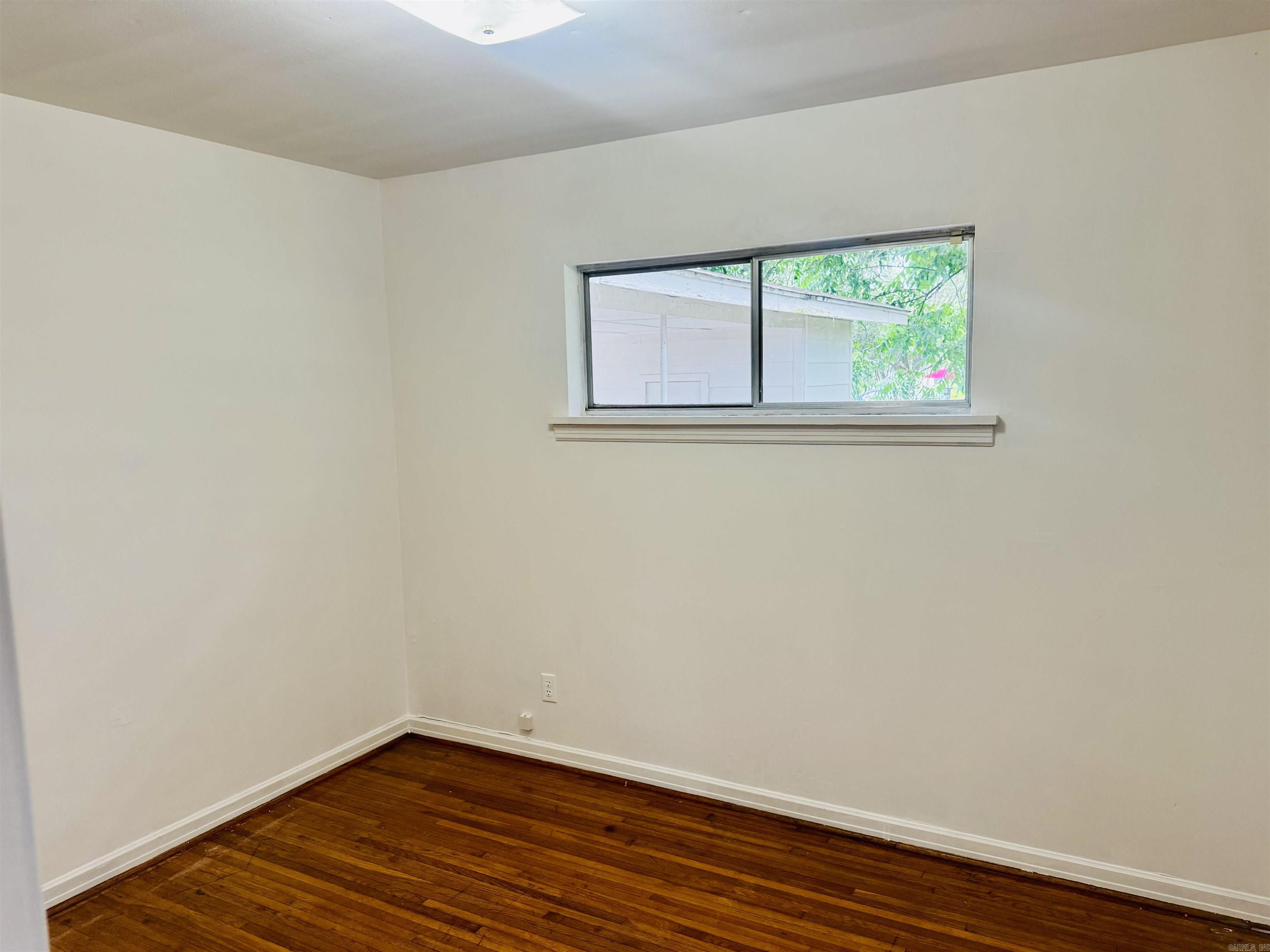 WHITES - Residential