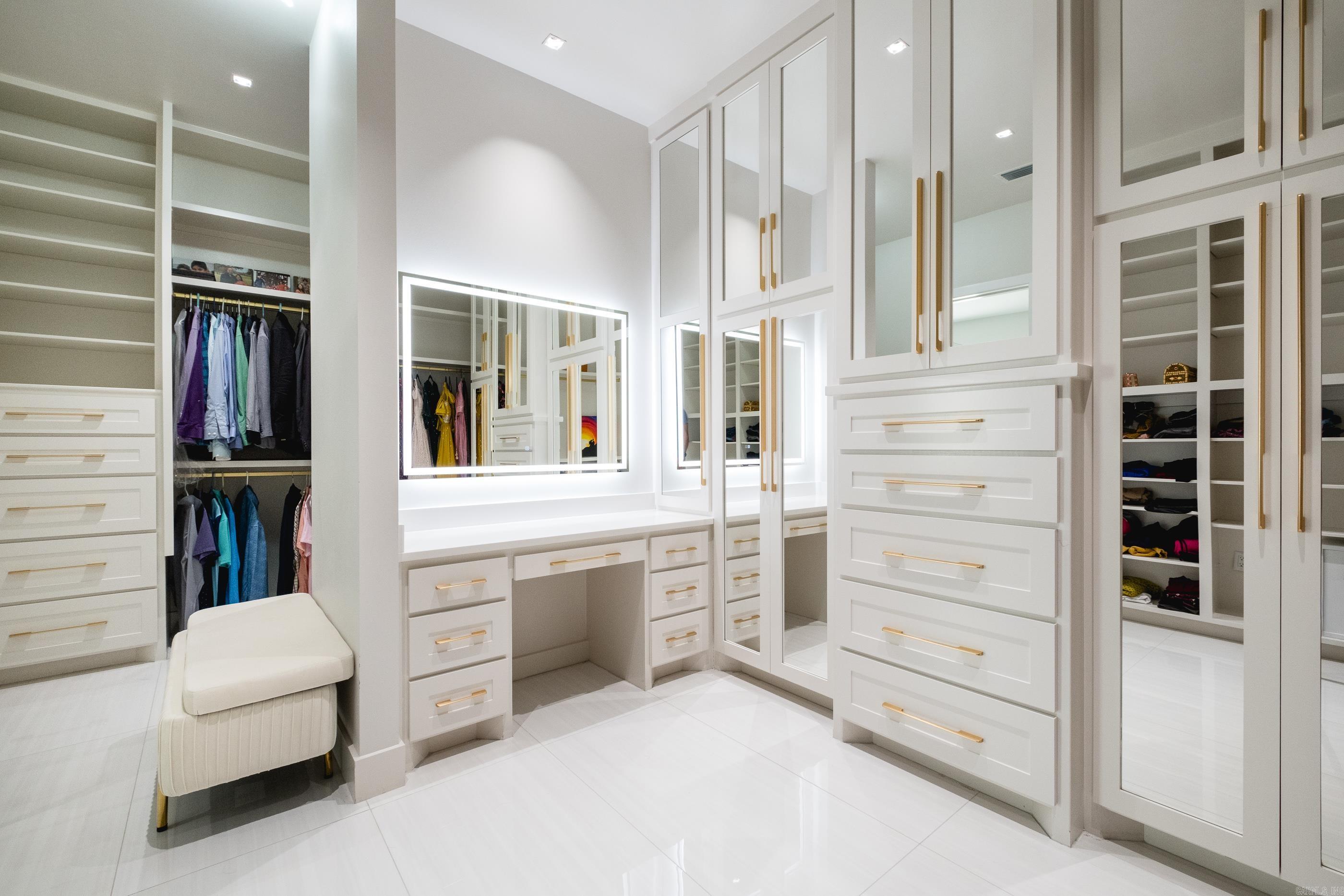 CHENAL VALLEY ORLE - Residential