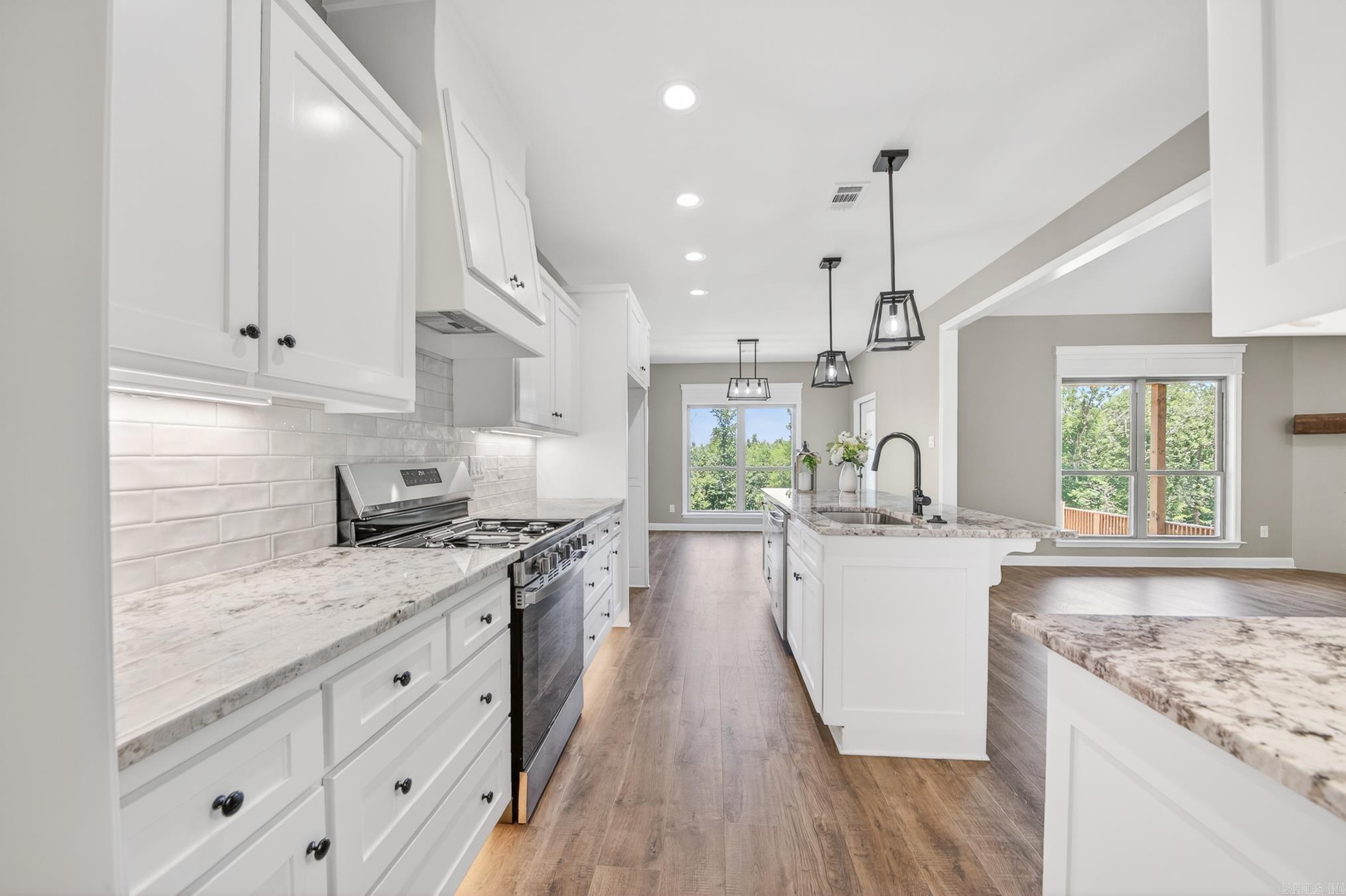 MILLERS GLENN - Residential