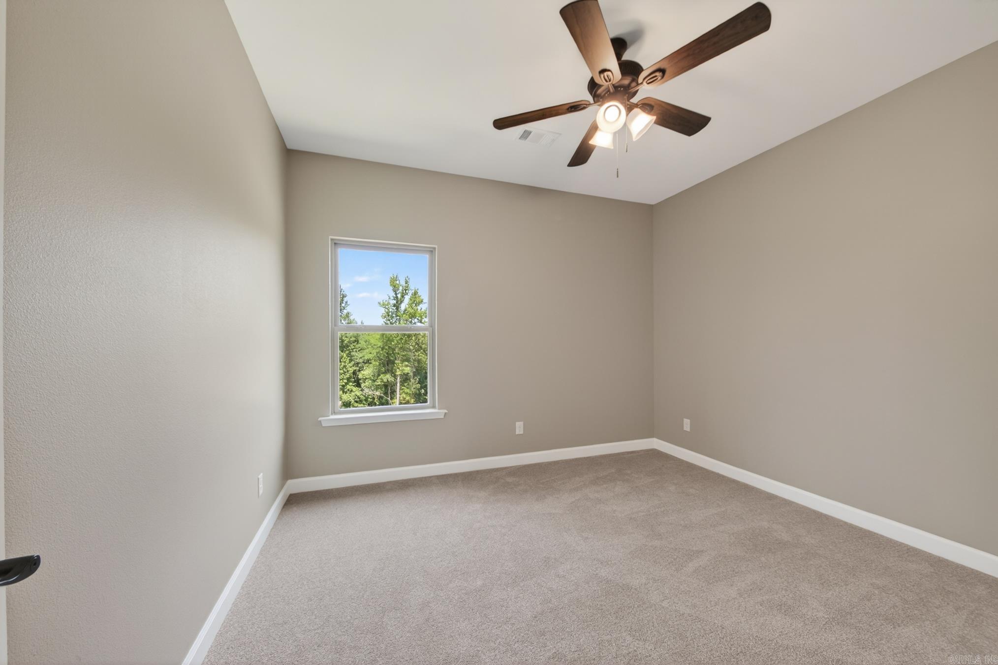MILLERS GLENN - Residential