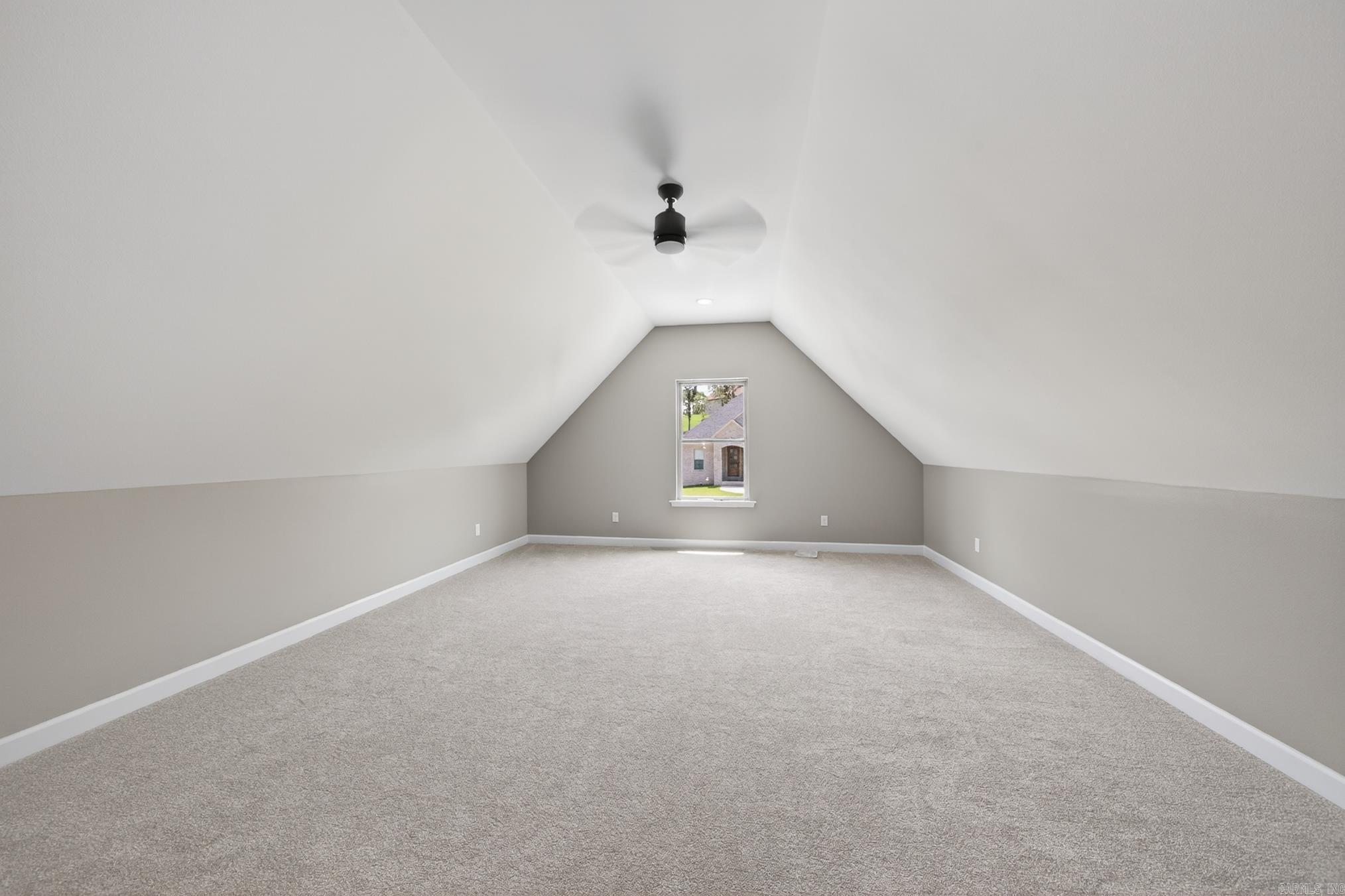 MILLERS GLENN - Residential