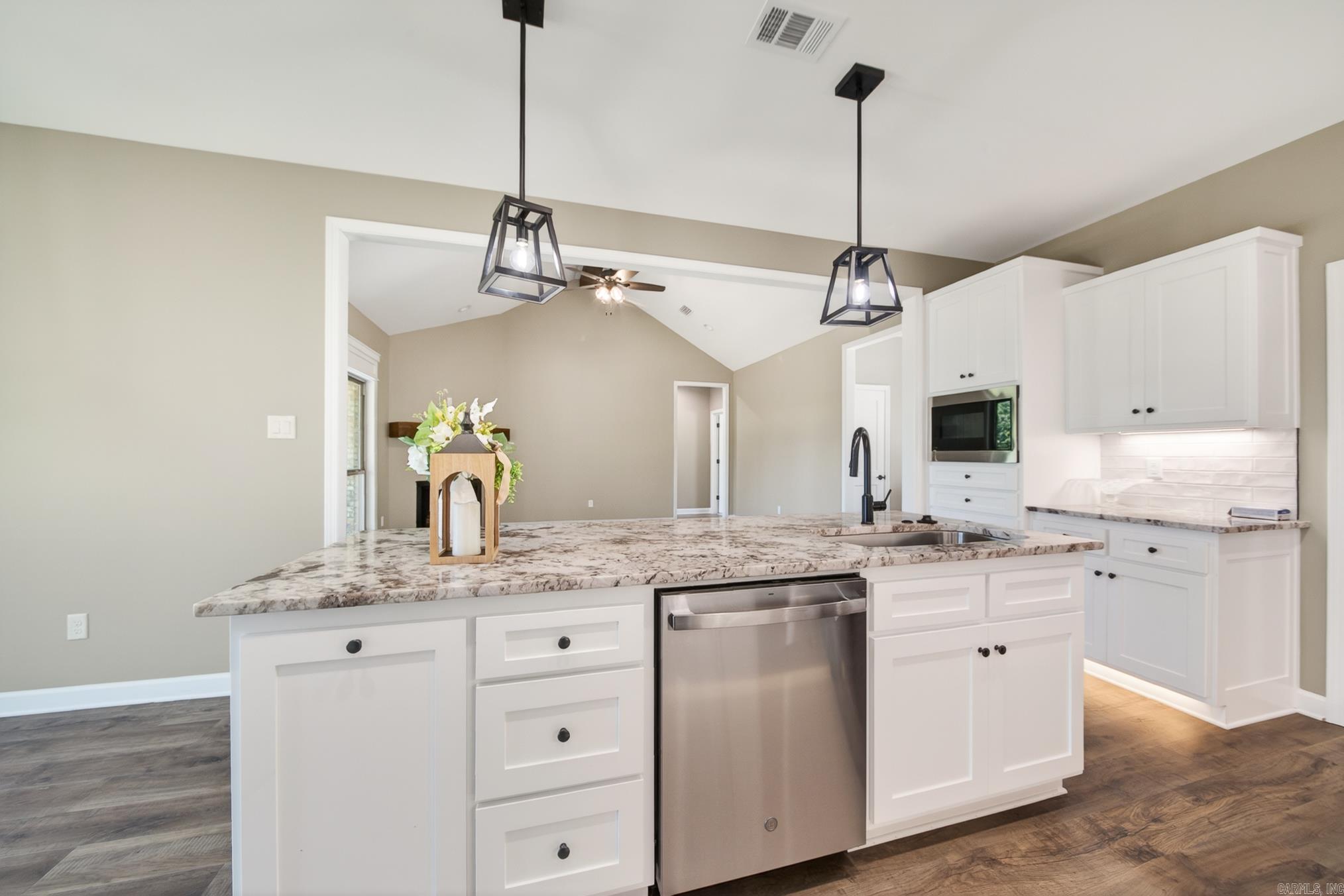MILLERS GLENN - Residential