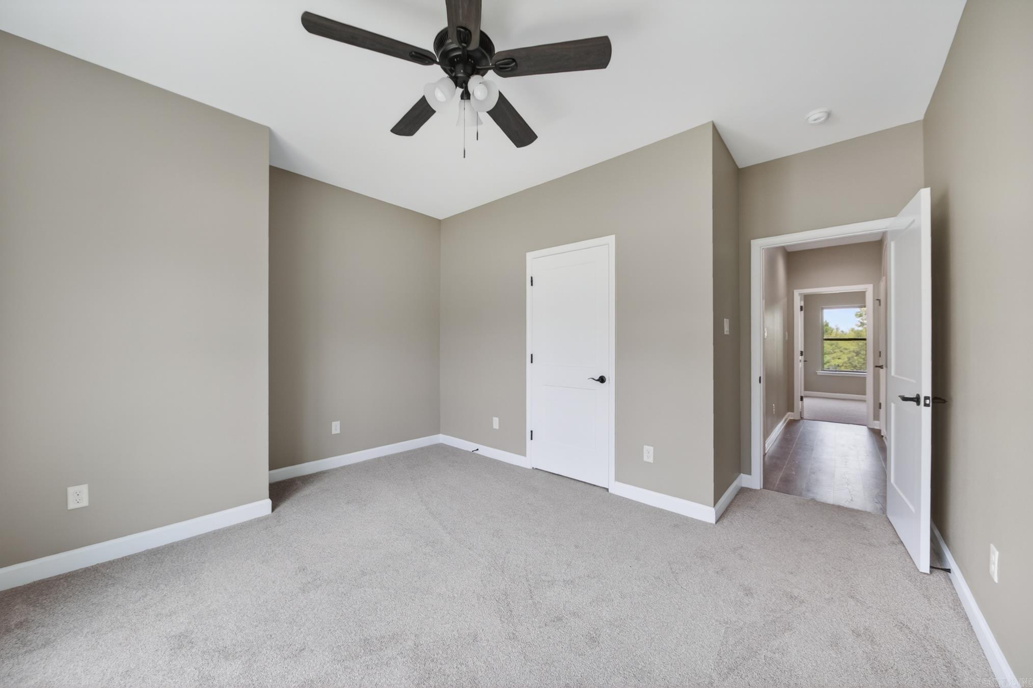 MILLERS GLENN - Residential