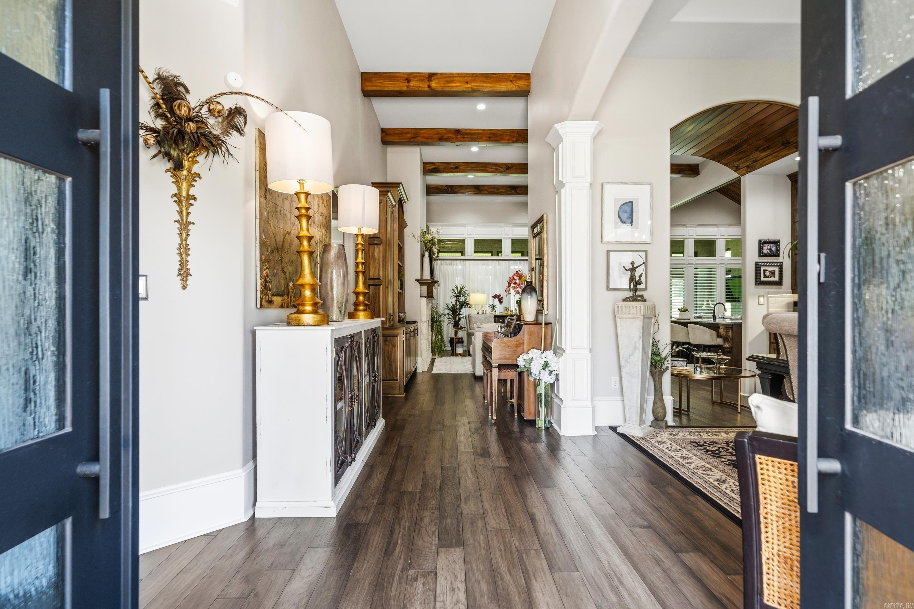 ARLINGTON PARK - Residential