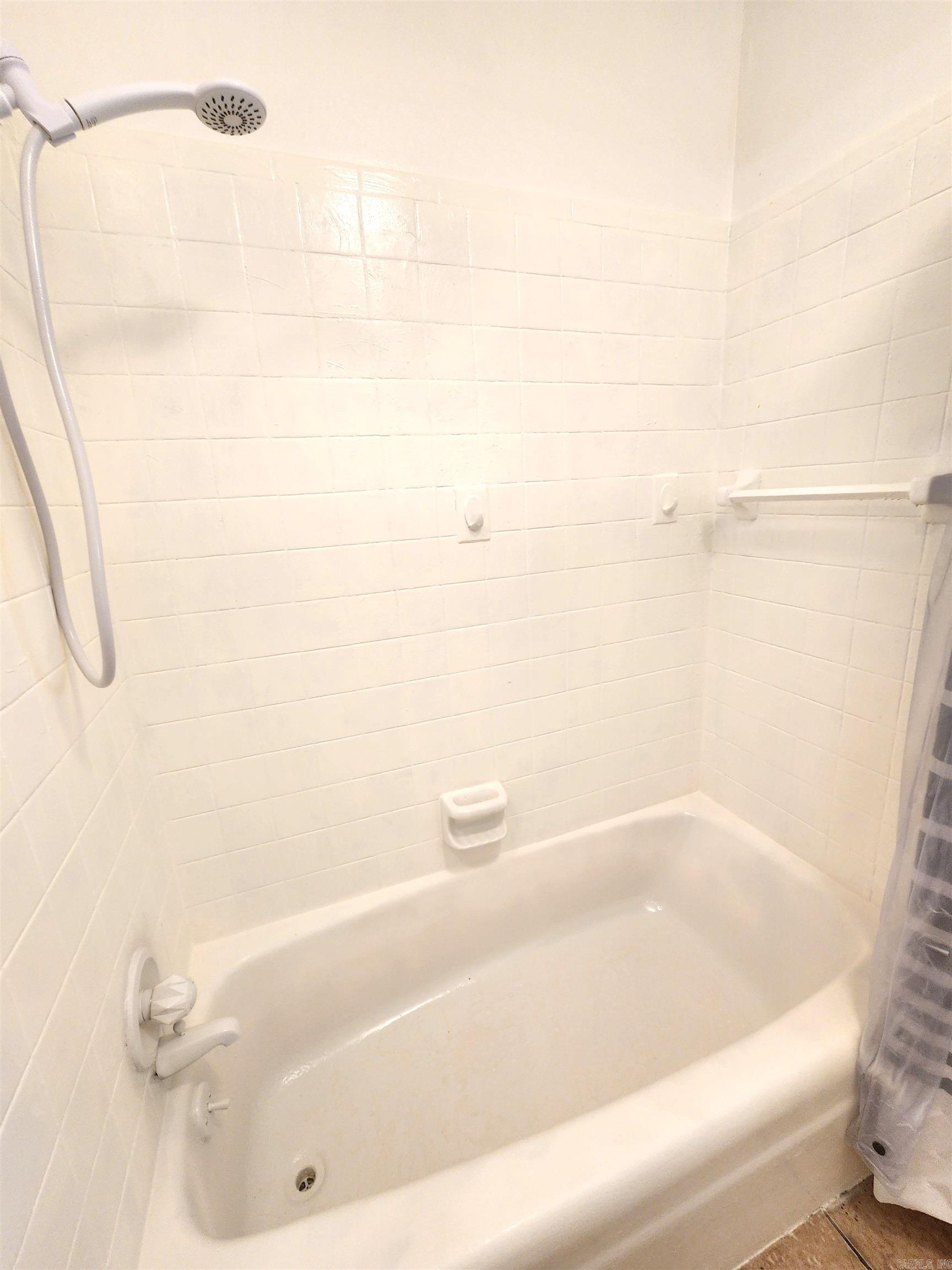 GOODWIN HEIGHTS - Residential