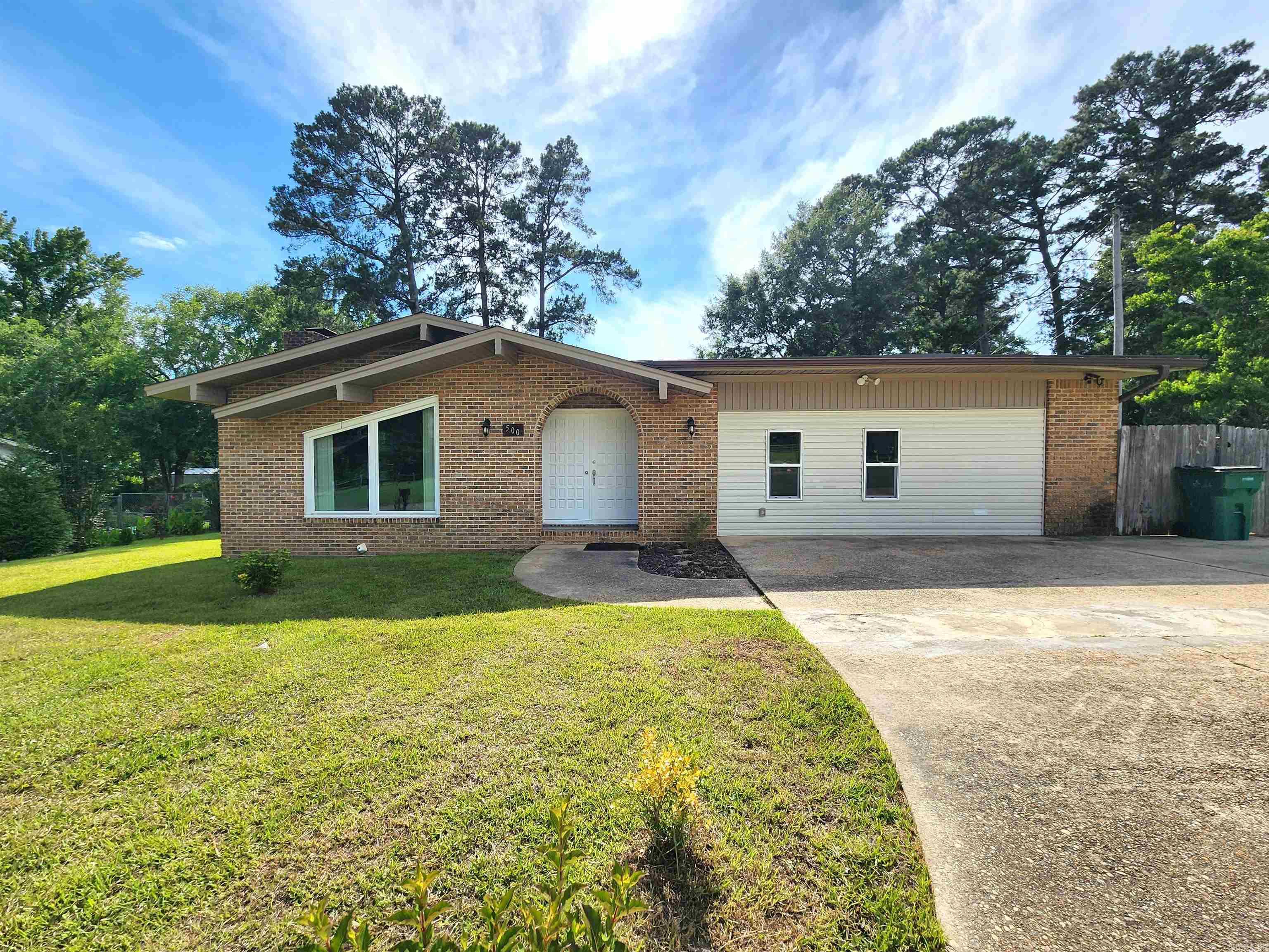 GOODWIN HEIGHTS - Residential
