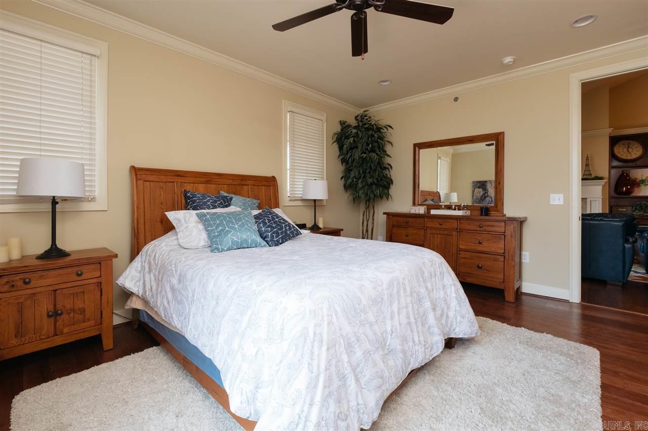 CHENAL WOODS HPR - Residential