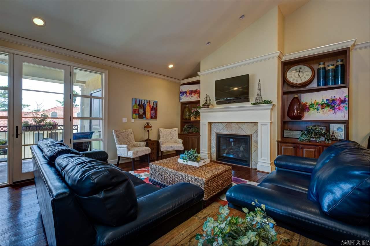 CHENAL WOODS HPR - Residential