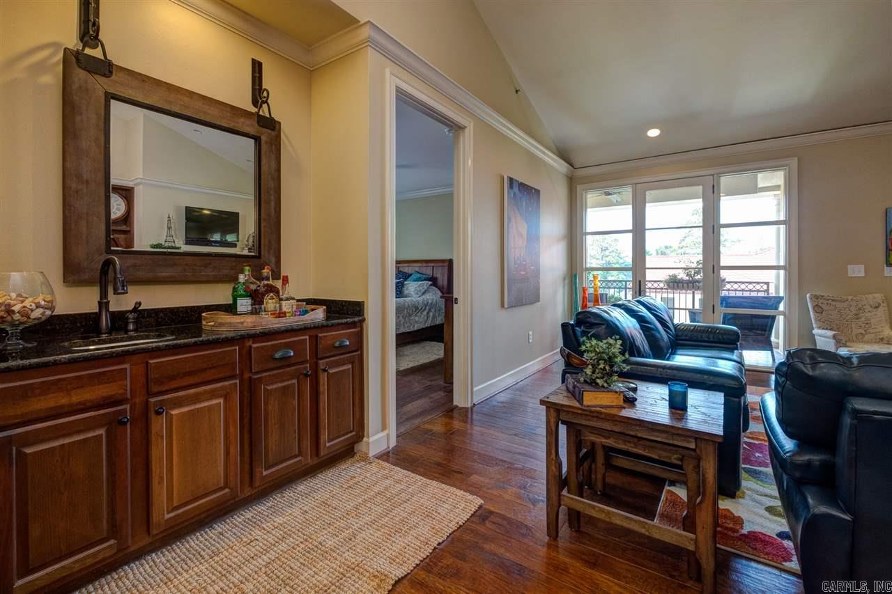 CHENAL WOODS HPR - Residential