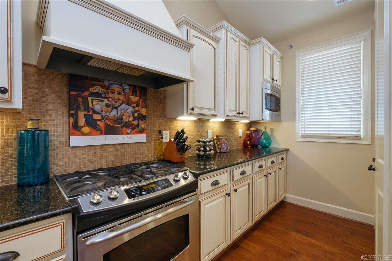 CHENAL WOODS HPR - Residential