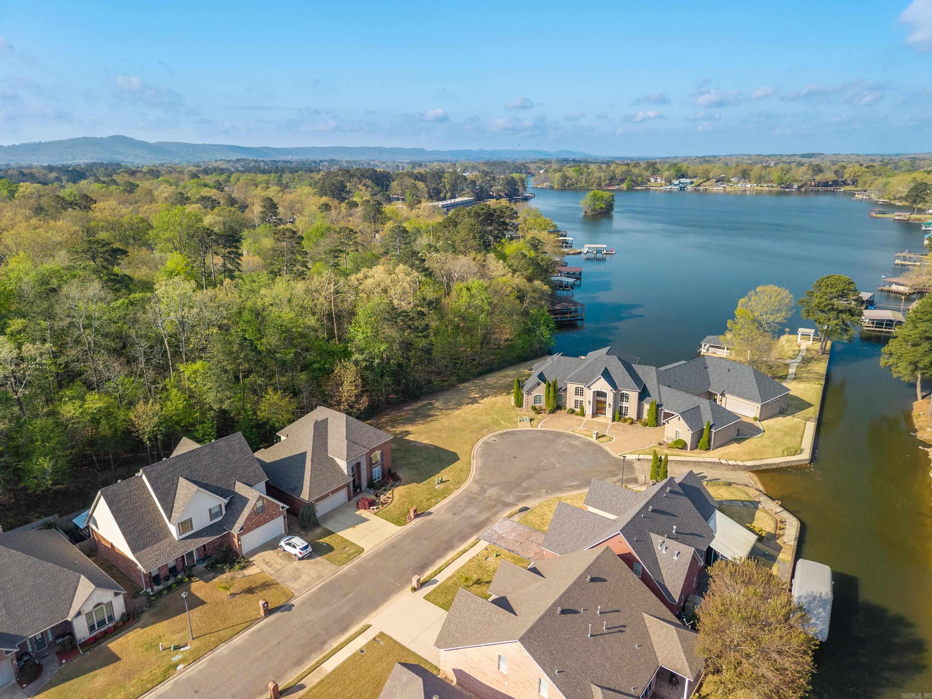 BURCHWOOD COVE - Residential