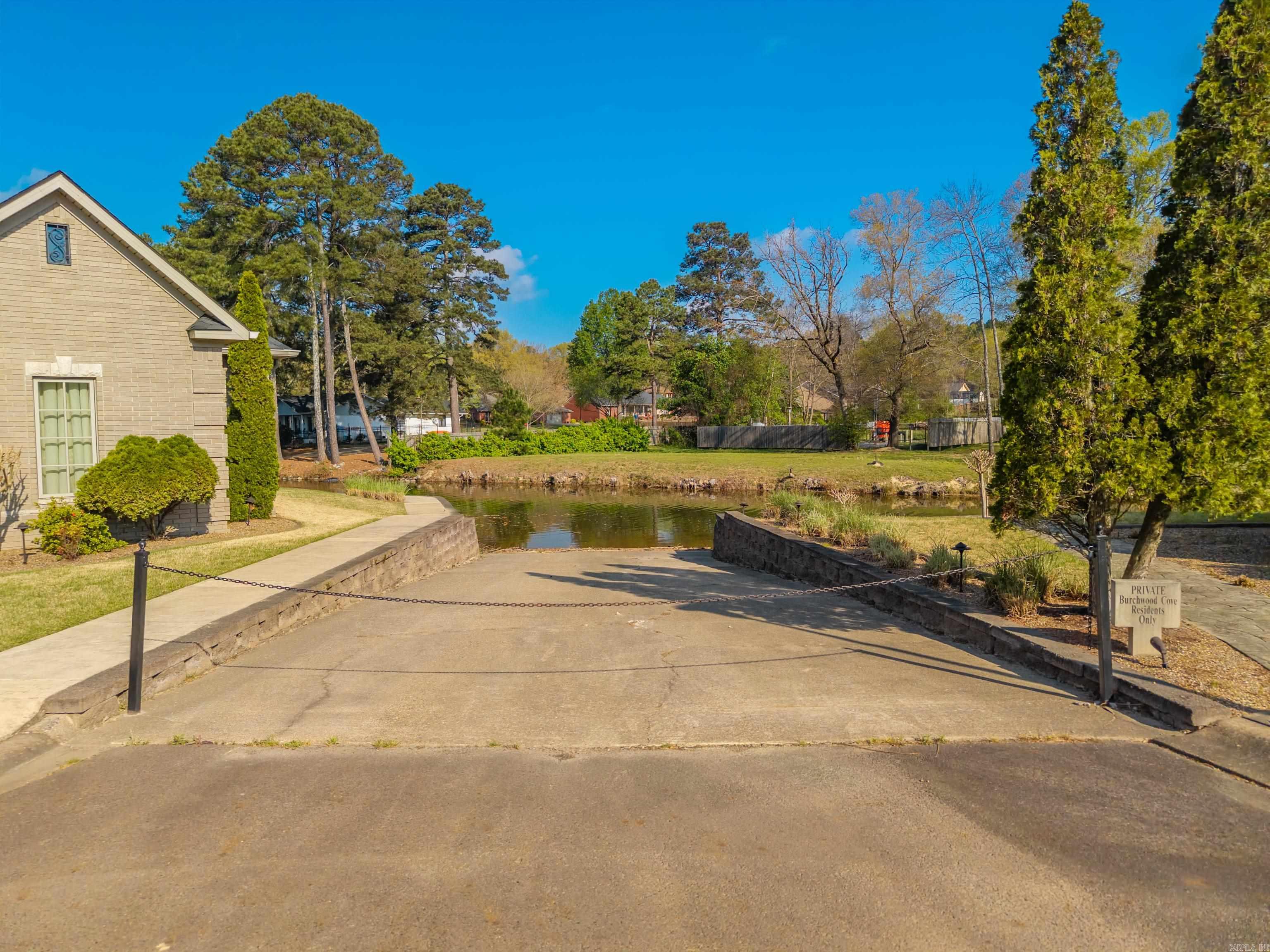 BURCHWOOD COVE - Residential