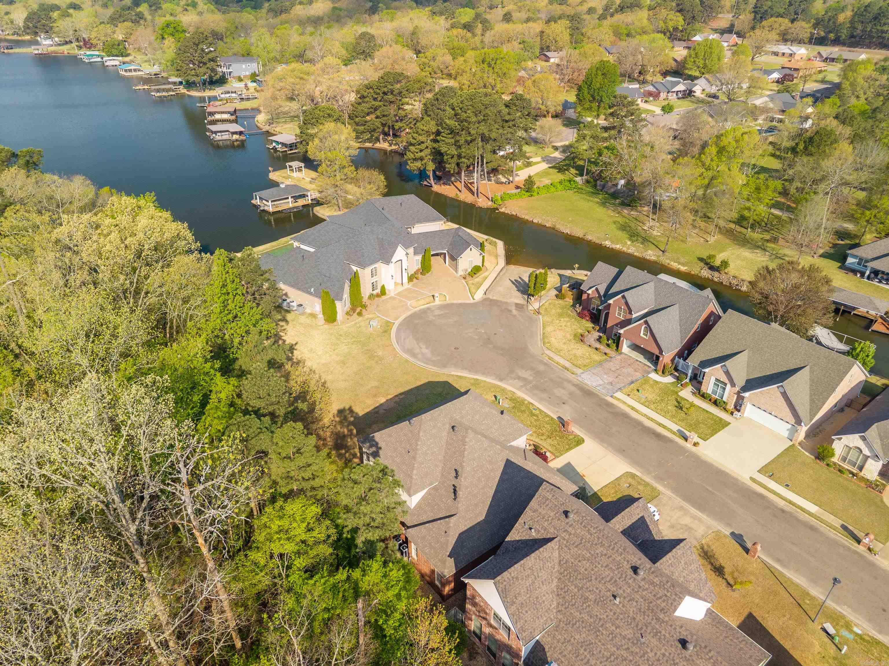 BURCHWOOD COVE - Residential