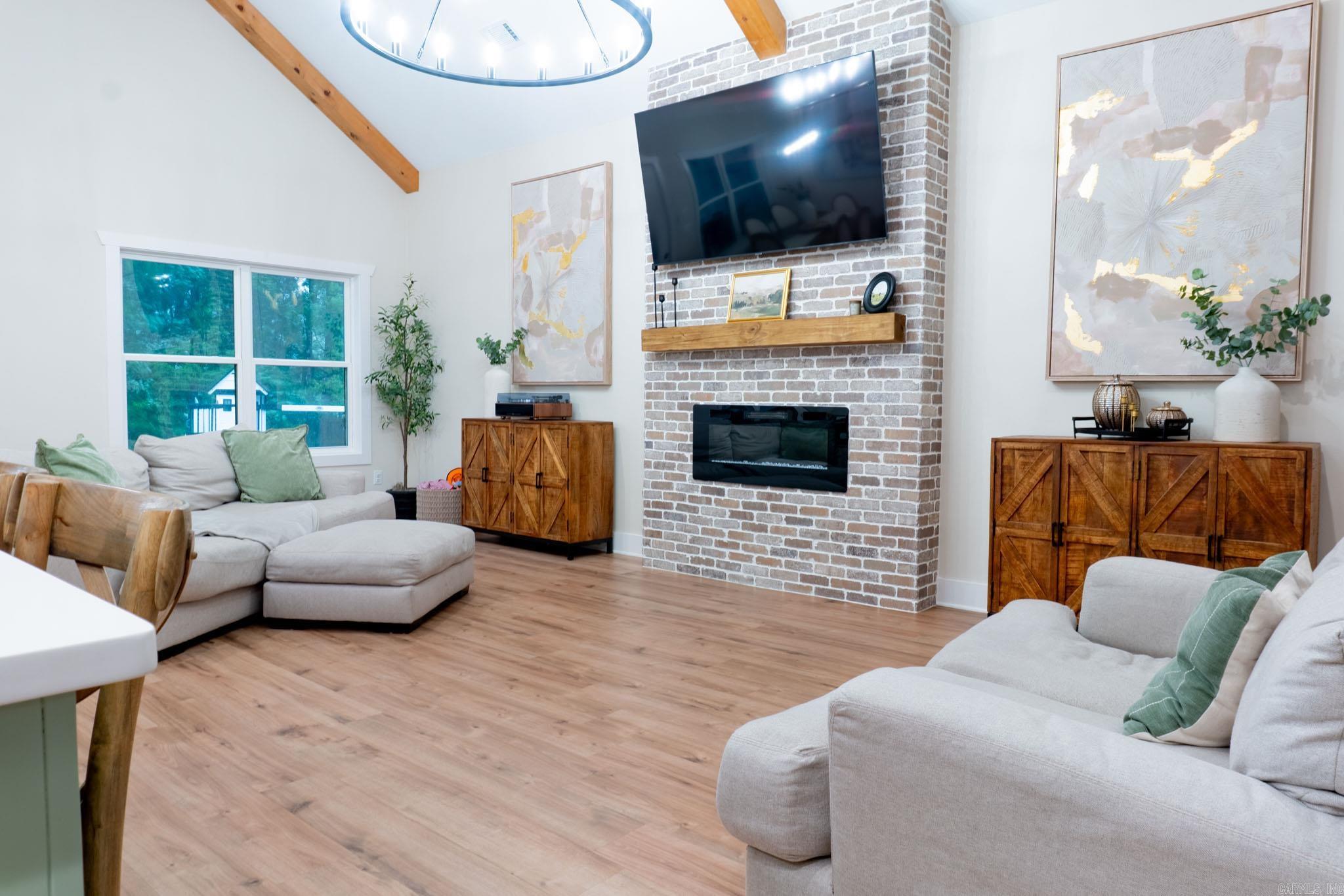 MOUNT TABOR ESTATES - Residential