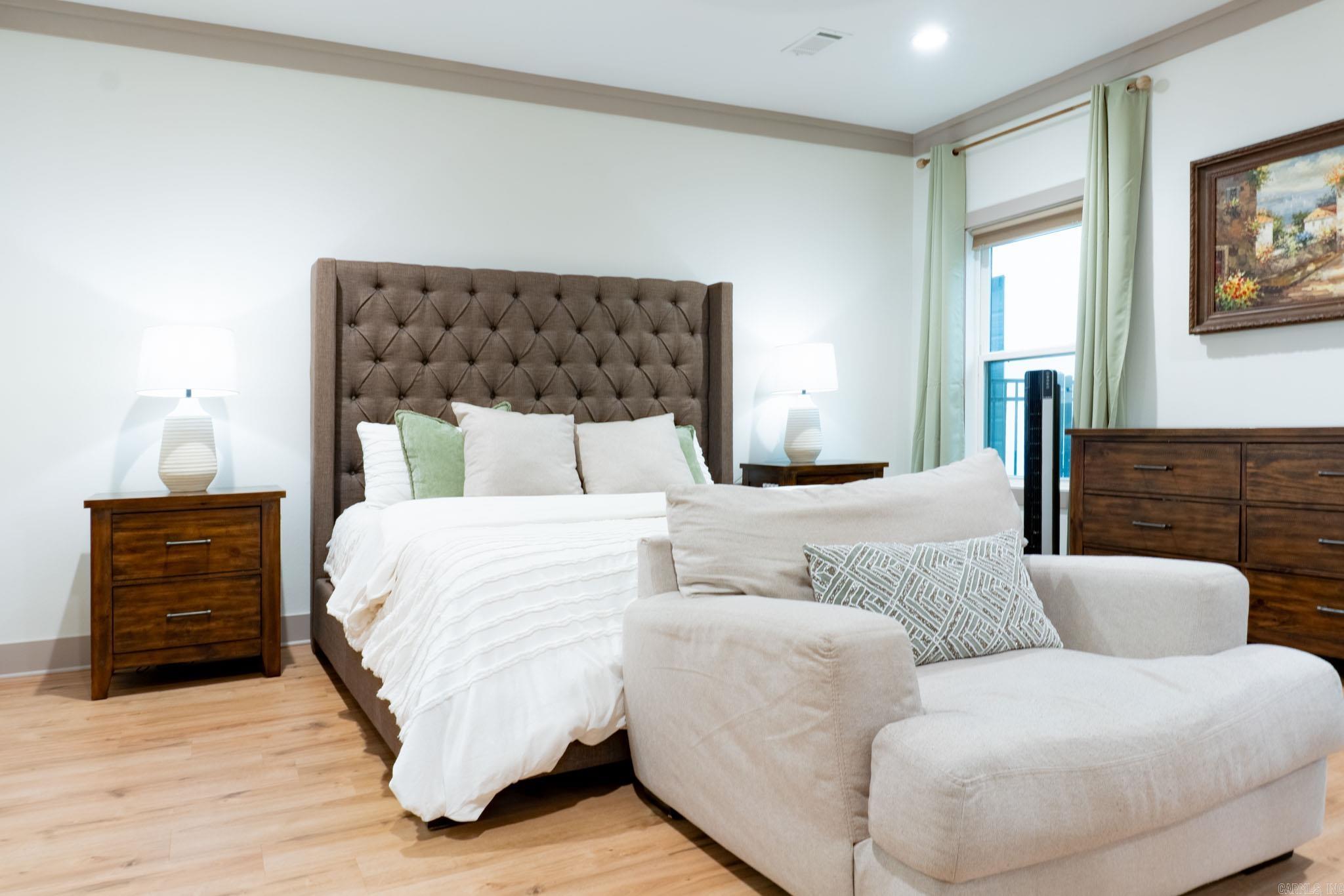 MOUNT TABOR ESTATES - Residential