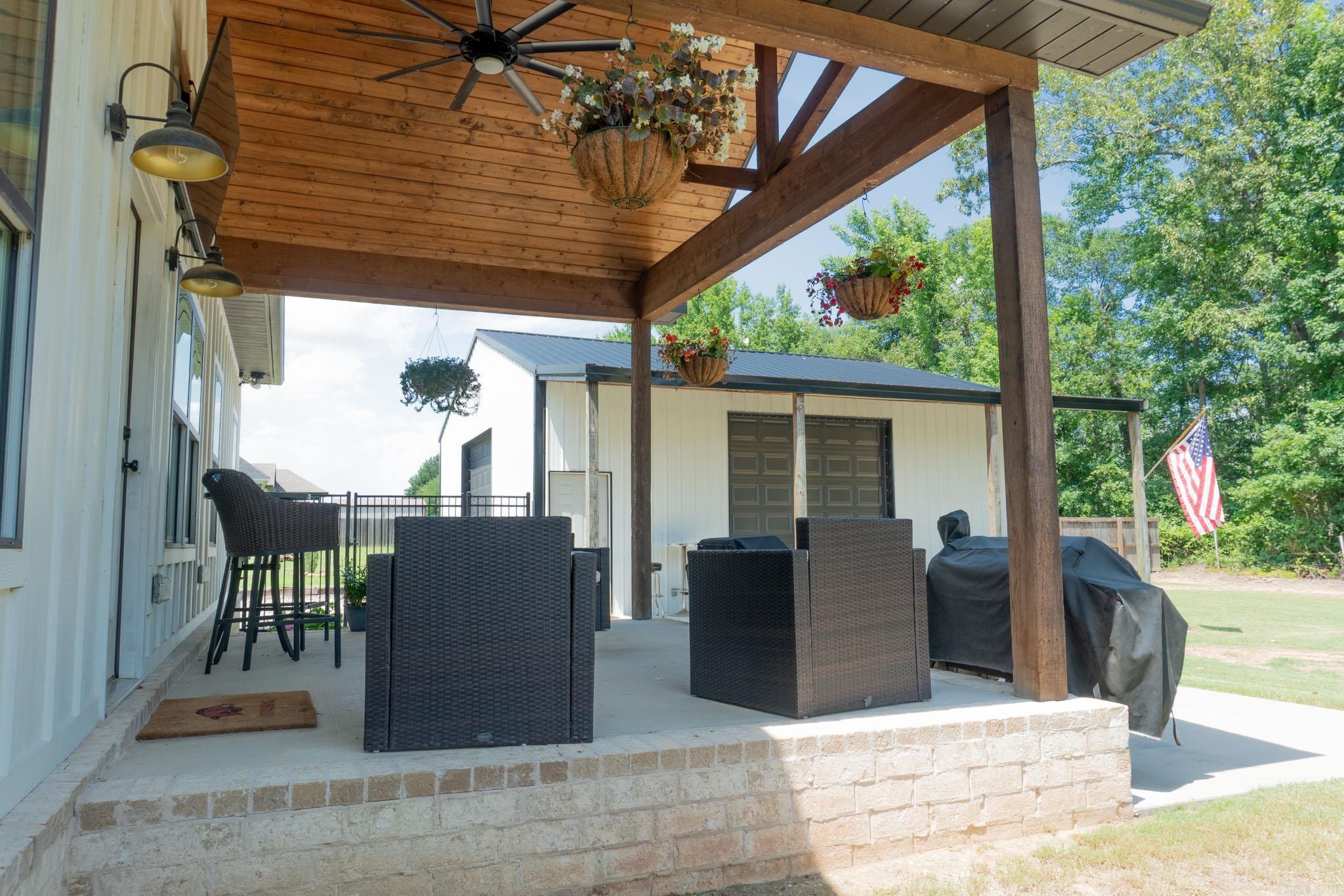 MOUNT TABOR ESTATES - Residential